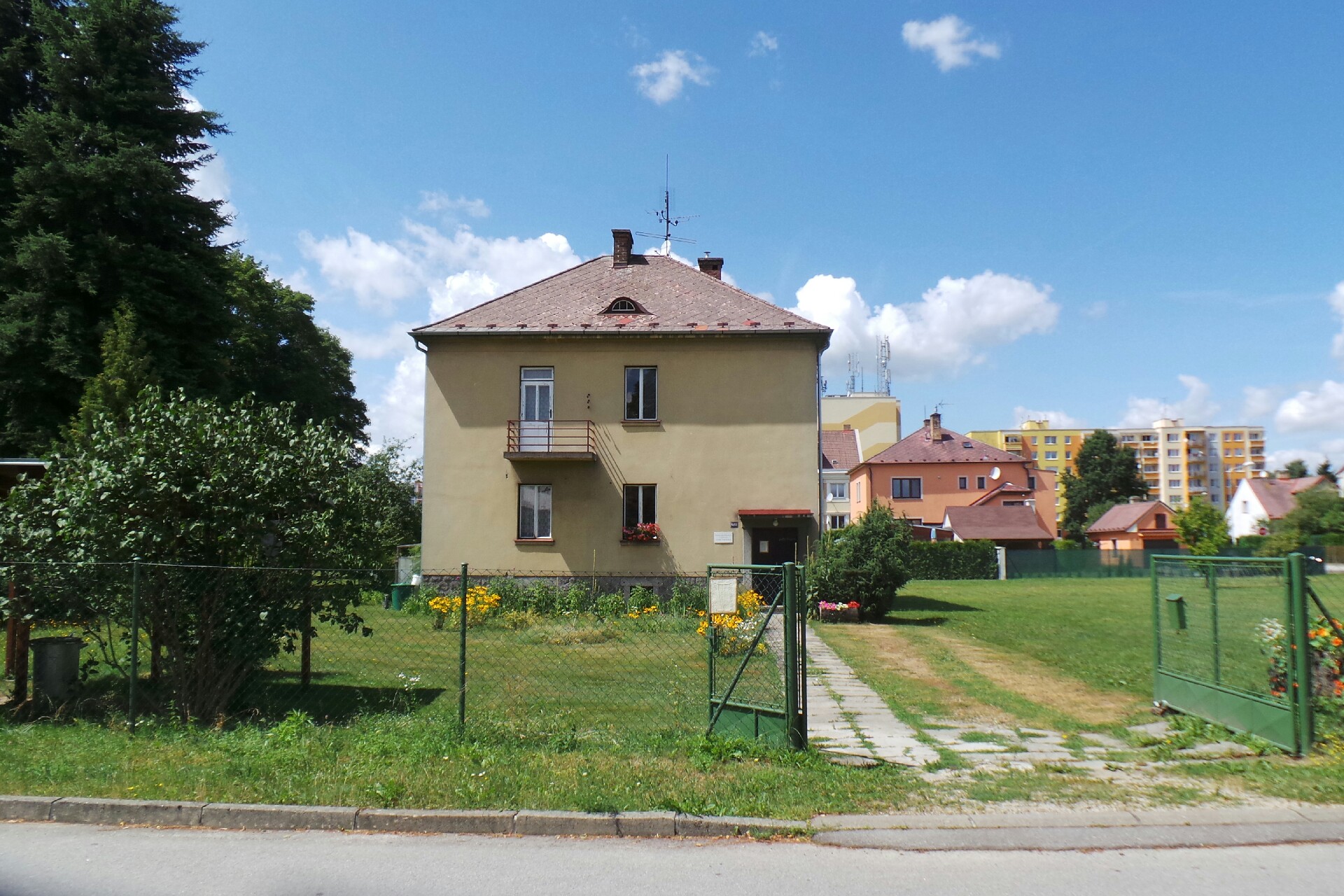 Římskokatolická farnost České Velenice