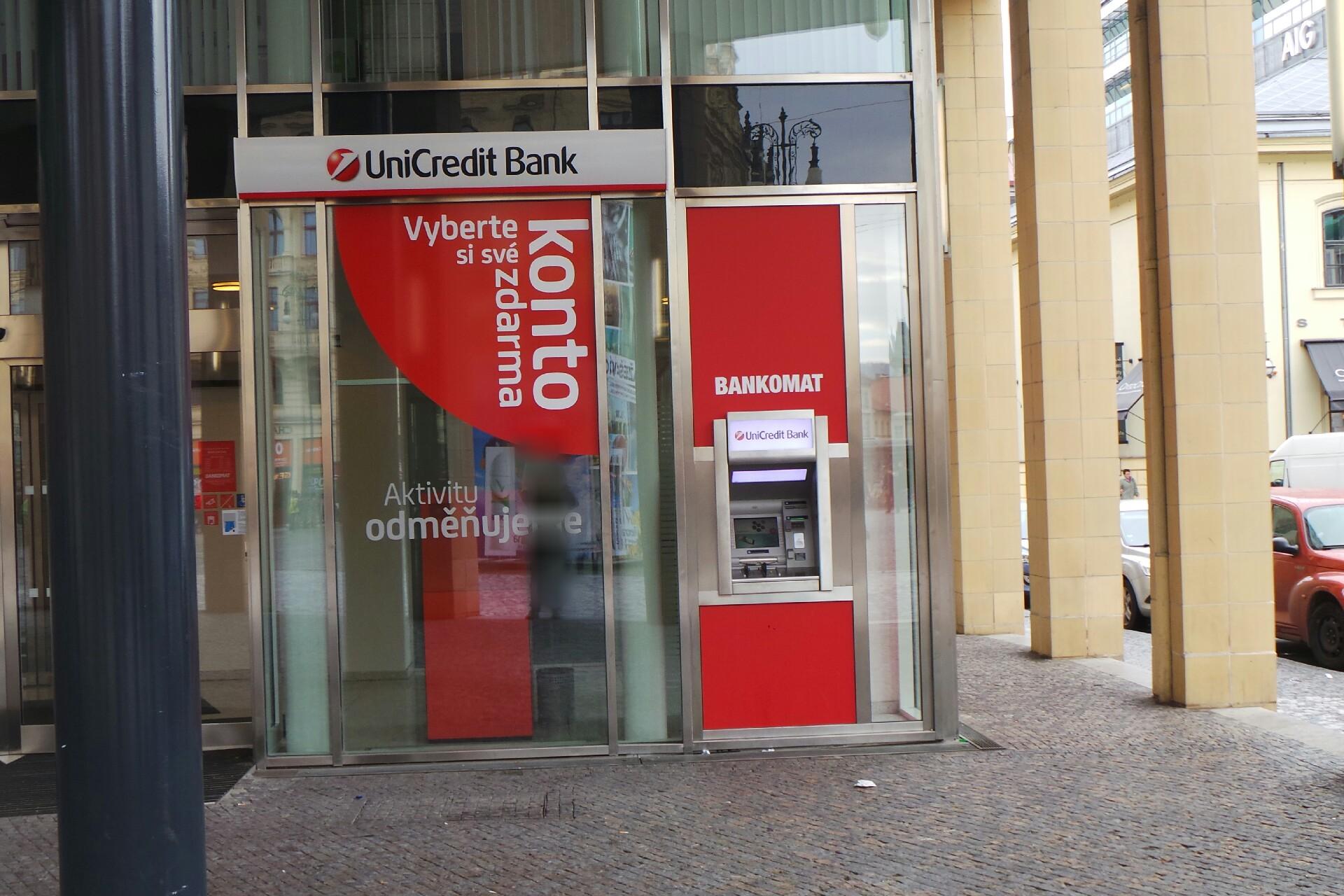 Bankomat UniCredit Bank Czech Republic
