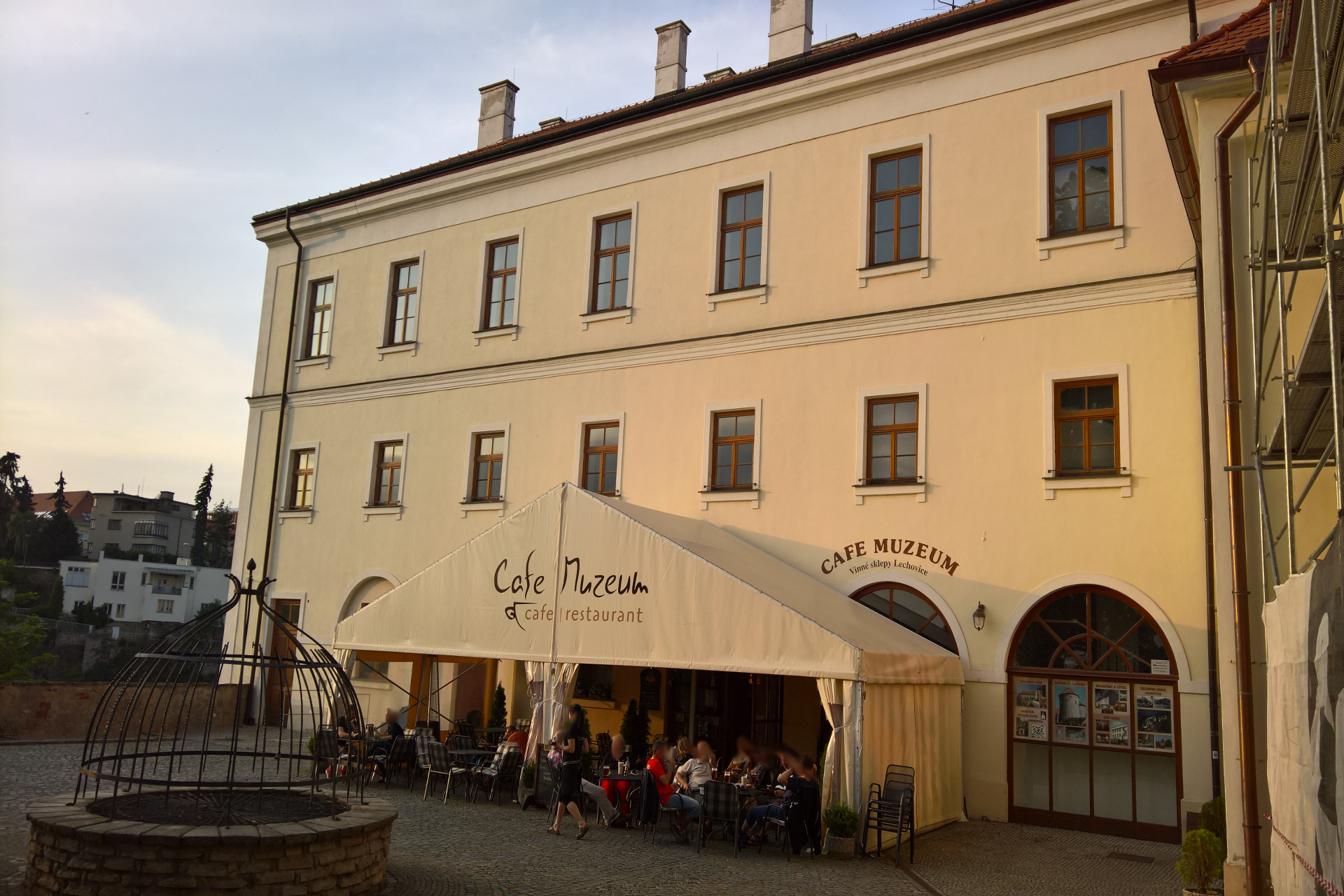 Cafe Muzeum
