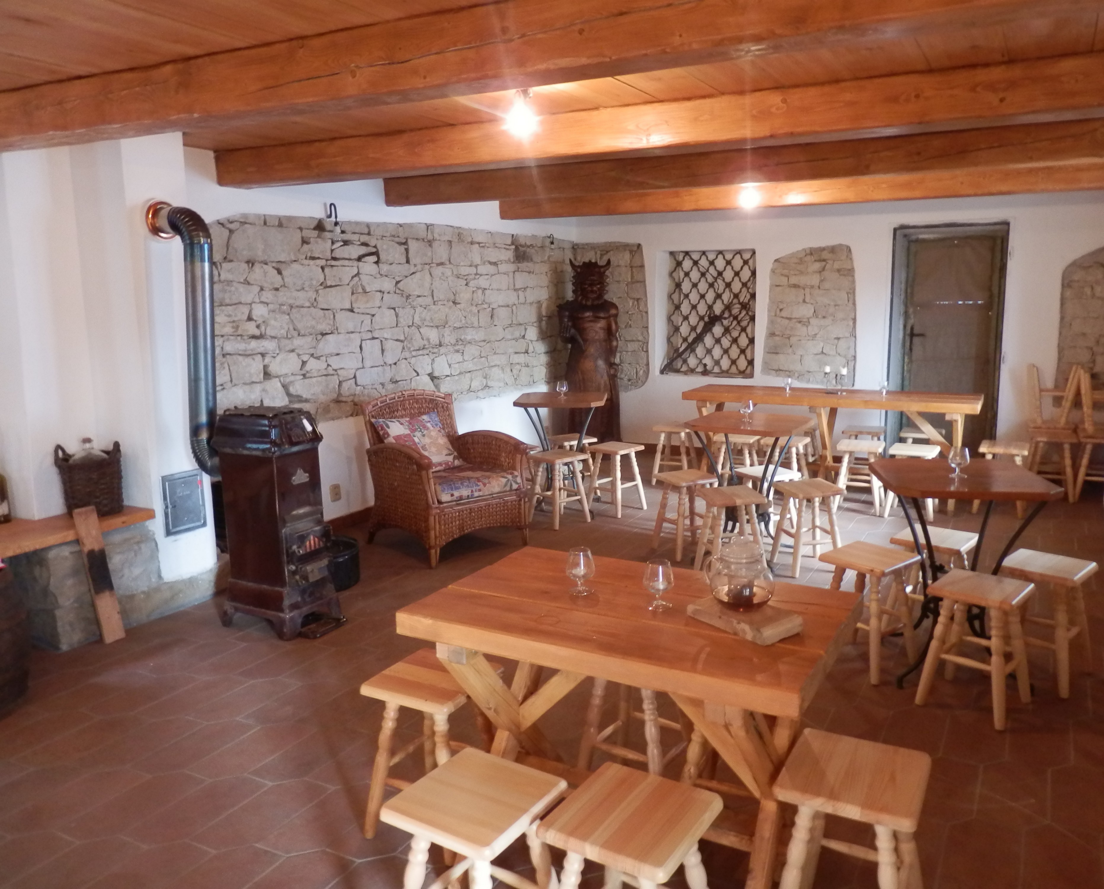 Rodinné vinařství Mikulenkovi foto 3