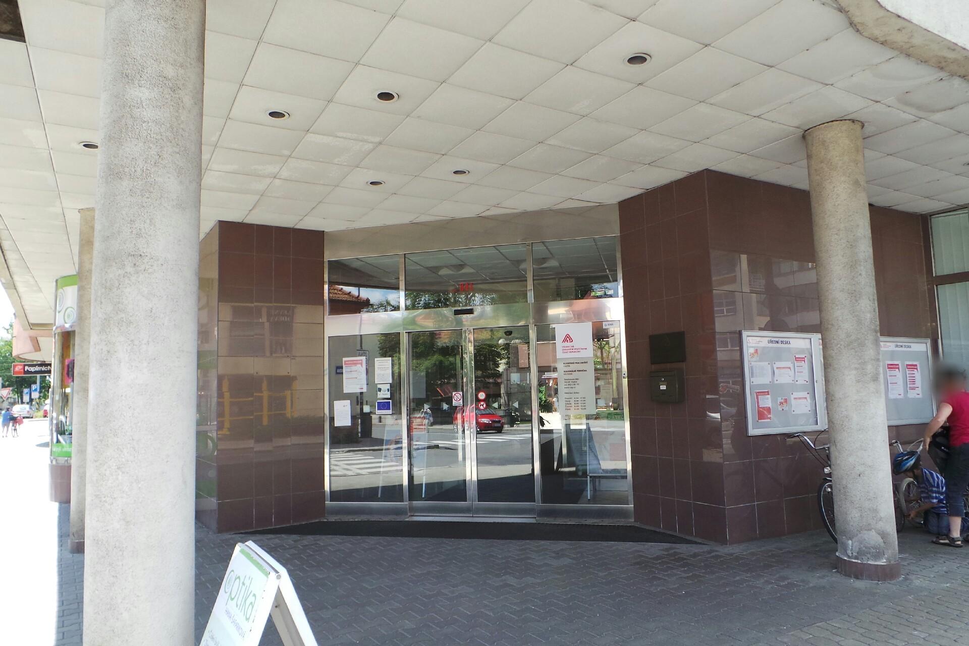 Všeobecná zdravotní pojišťovna České republiky