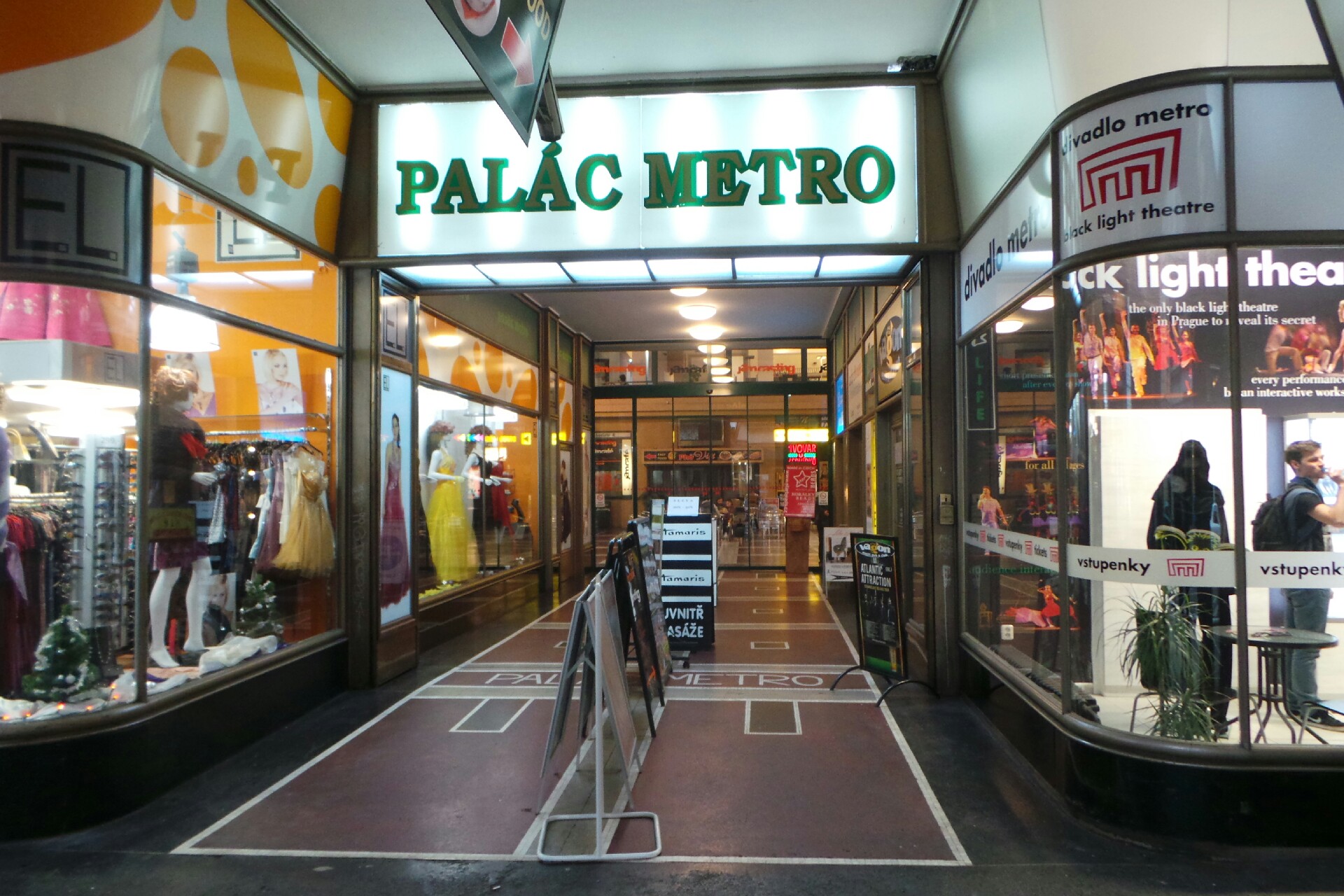 JUDr. Kamila Mozgová, Ph.D., advokát