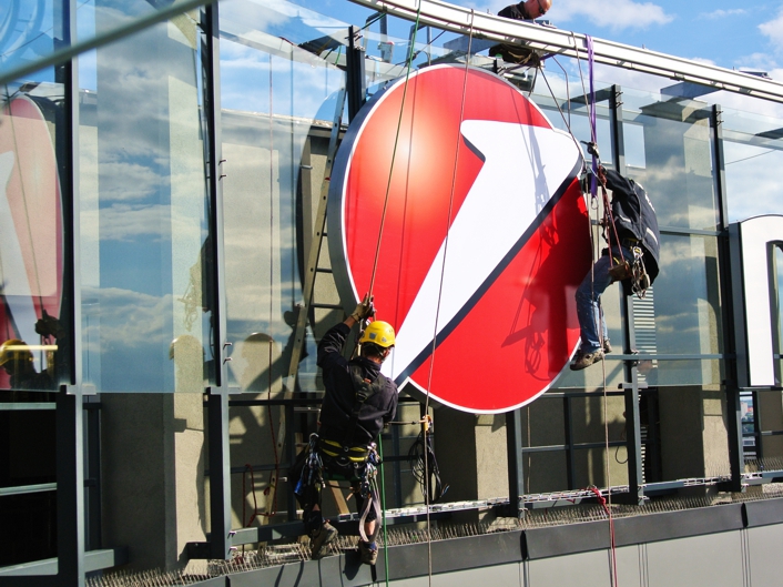 ELEKTRO DRAPAČ - světelná reklama foto 2