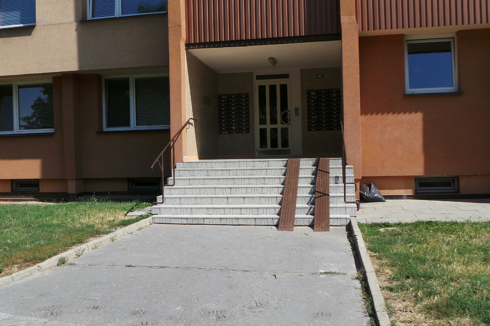 Abago holding, s.r.o.