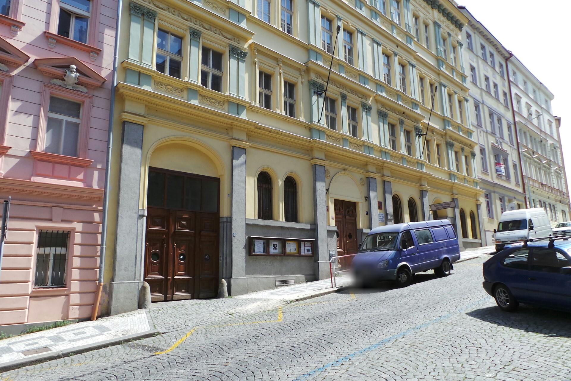 Žižkovské divadlo Járy Cimrmana foto 4