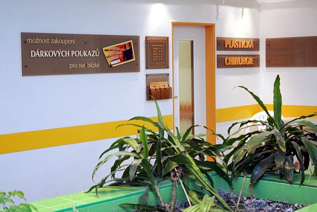 MUDr. Petr Sirotek - estetická a plastická chirurgie