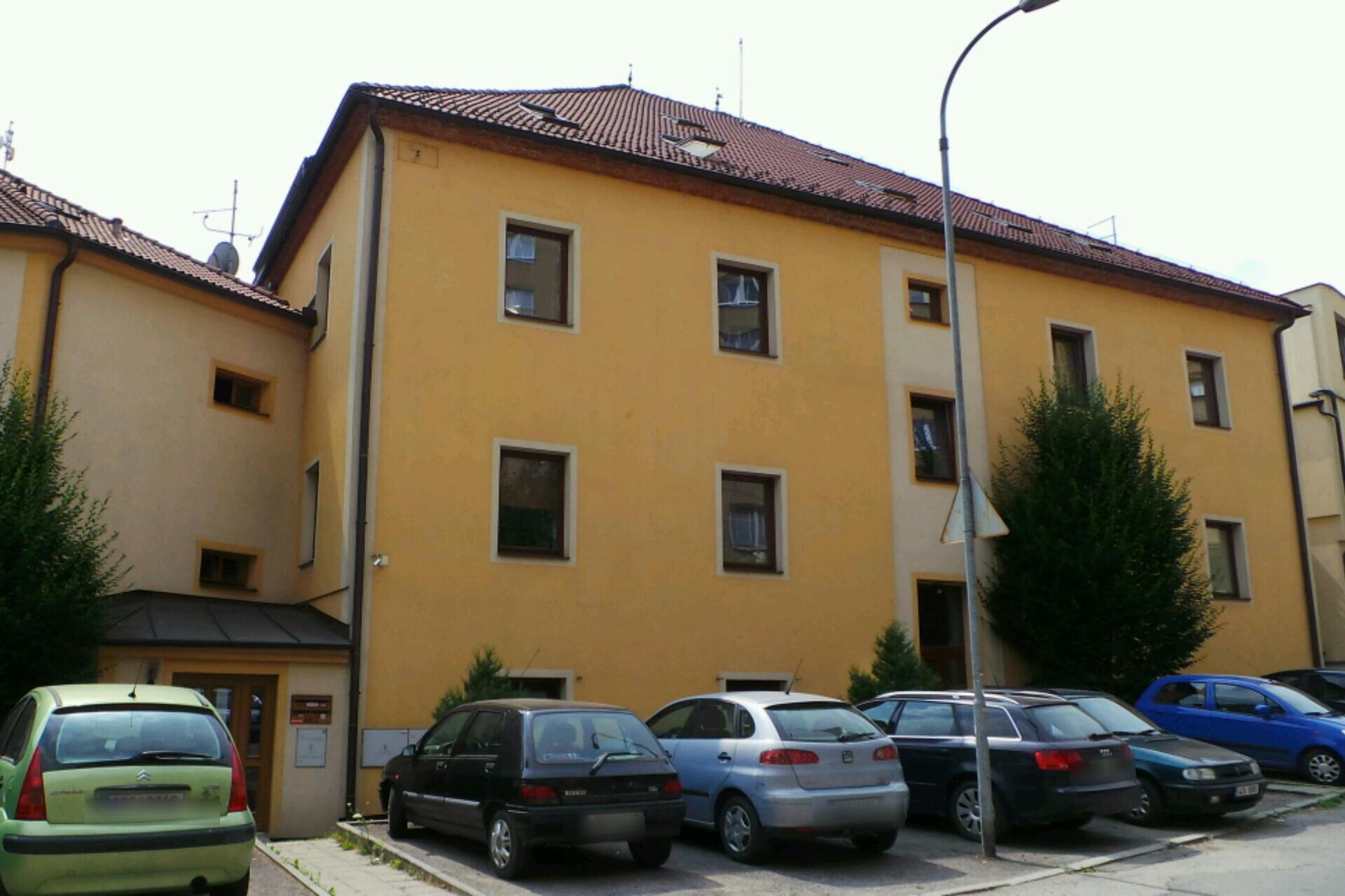 Bydlení u řeky, s.r.o.