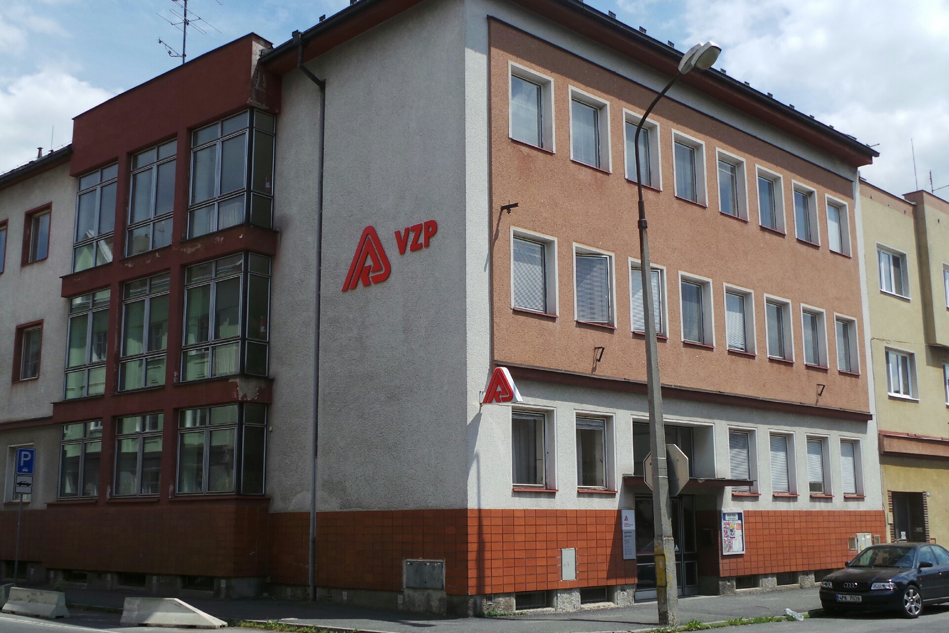 Všeobecná zdravotní pojišťovna České republiky