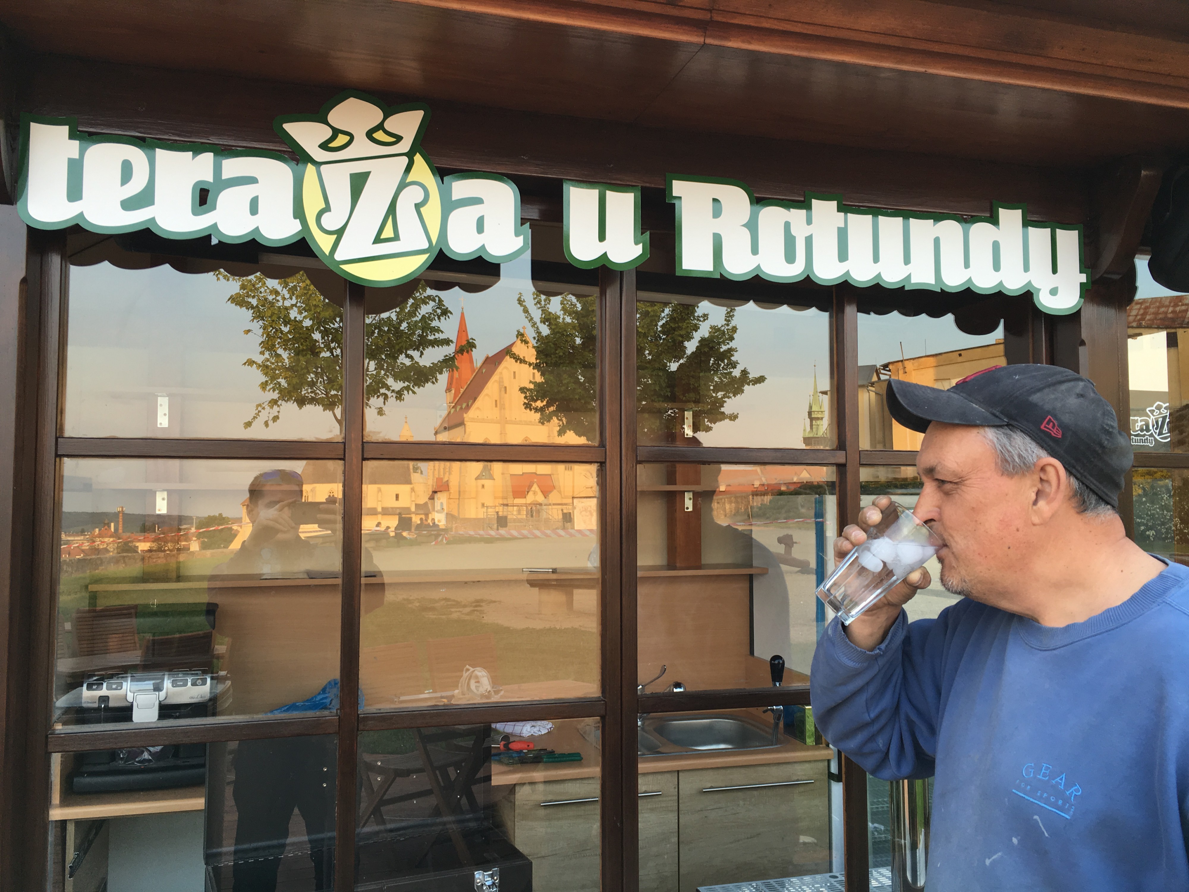 teraZa u Rotundy foto 2