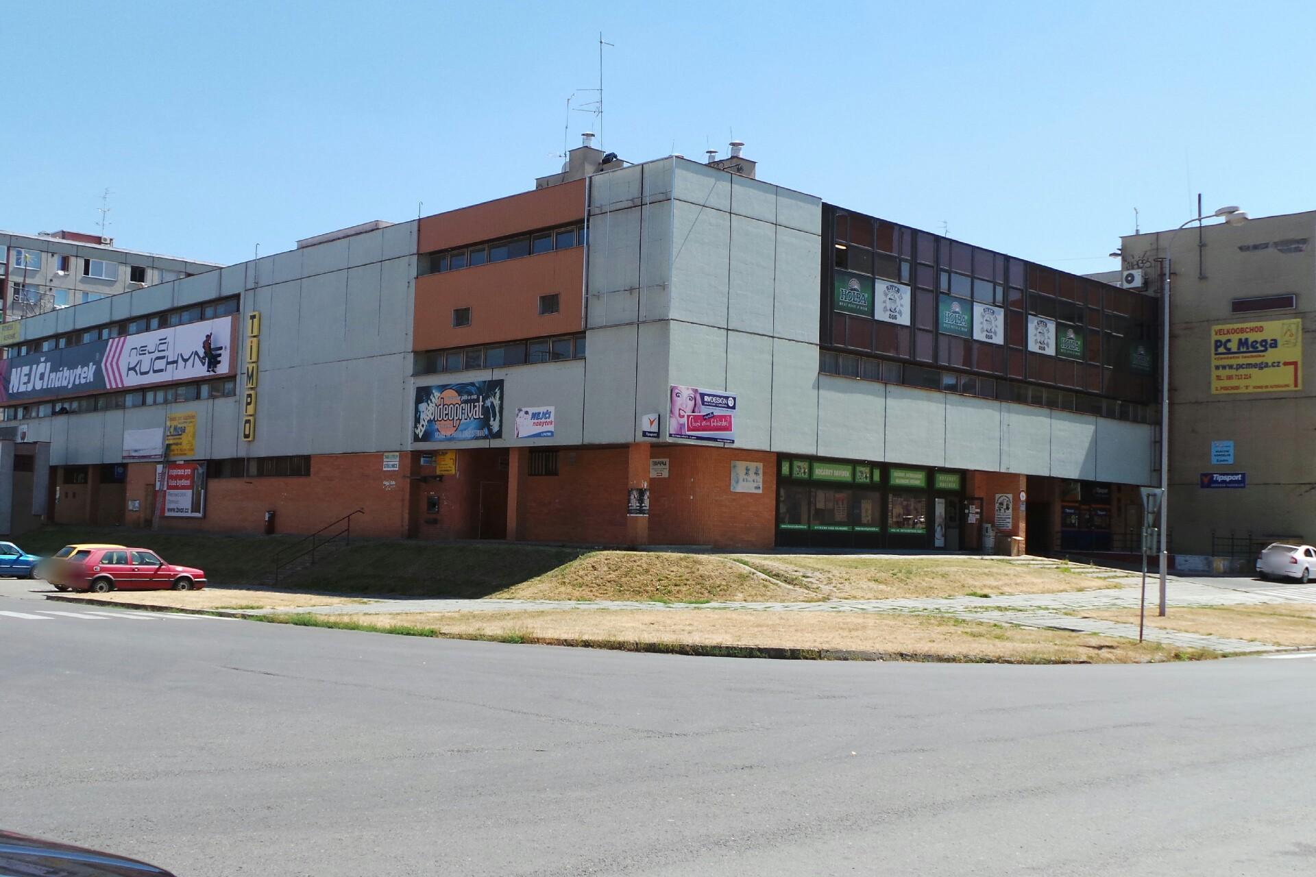 Vinotéka Auer´s Cross