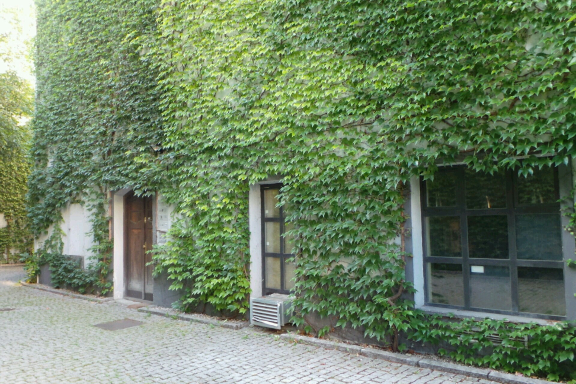 JHS - STAVEBNÍ, s.r.o.