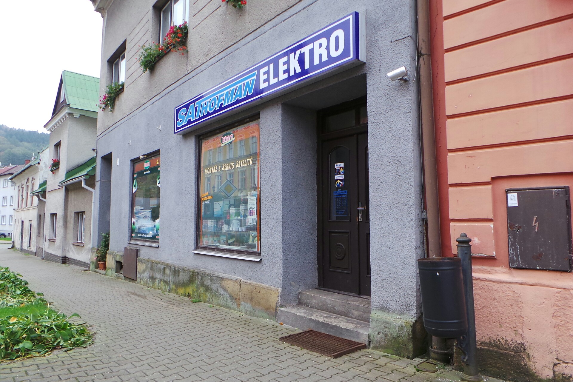 SATHOFMAN TERMOVIZE foto 1