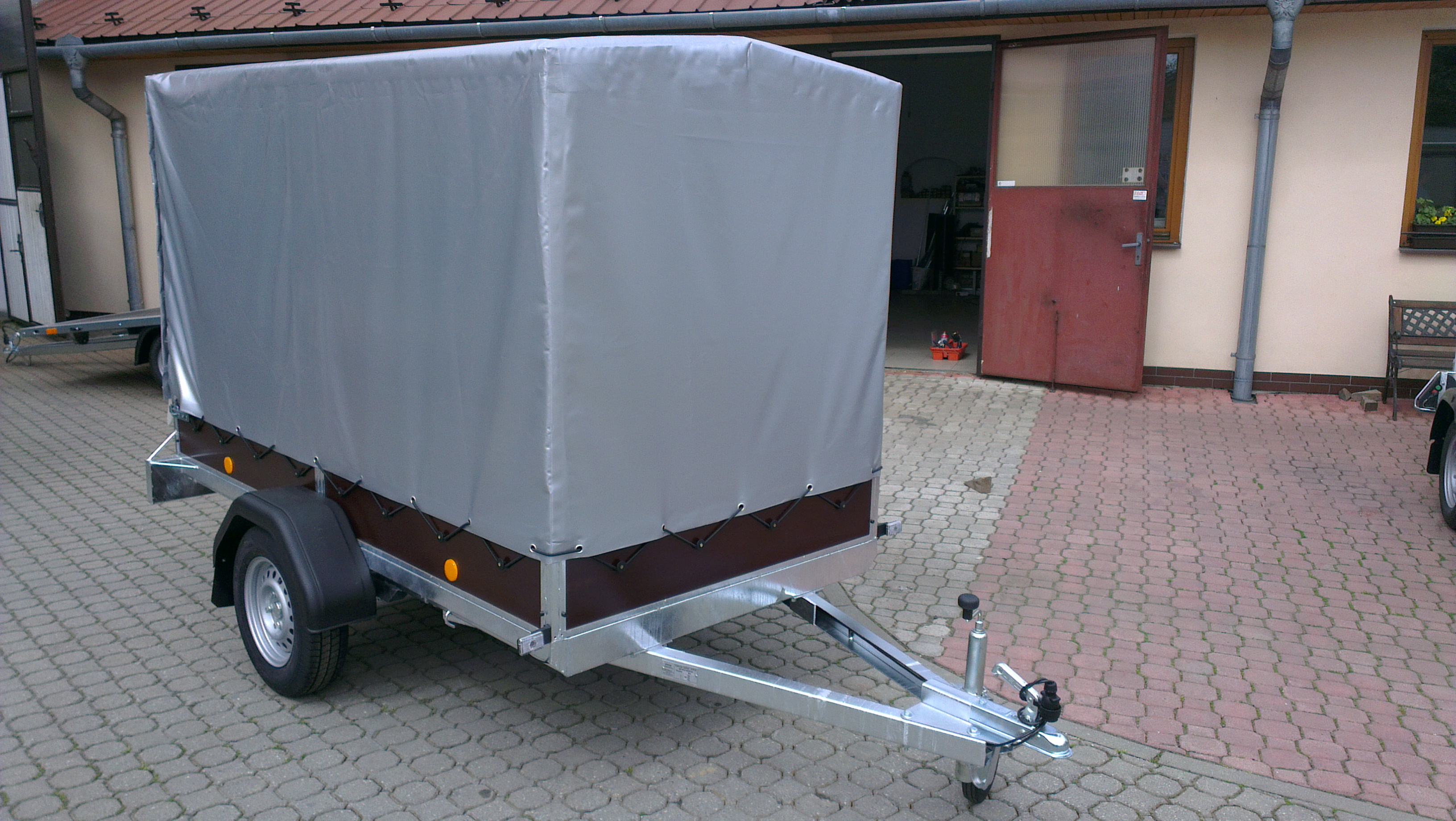 Nákladní přívěsy - VYPOS foto 5