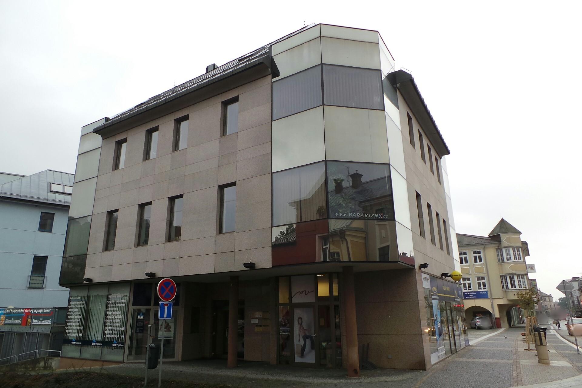 Universium Thera, s.r.o.