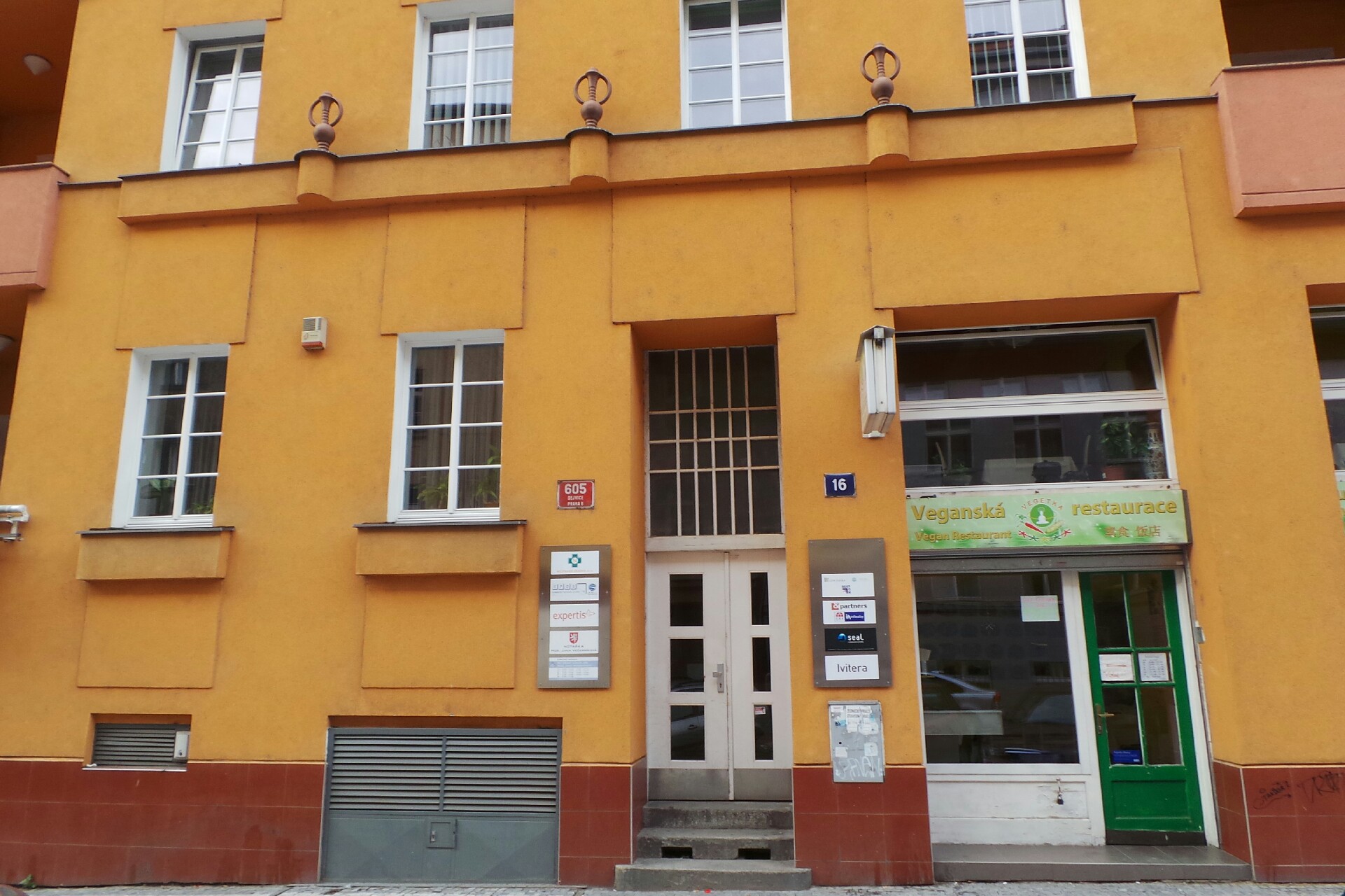 Mgr. Jana Večerníková