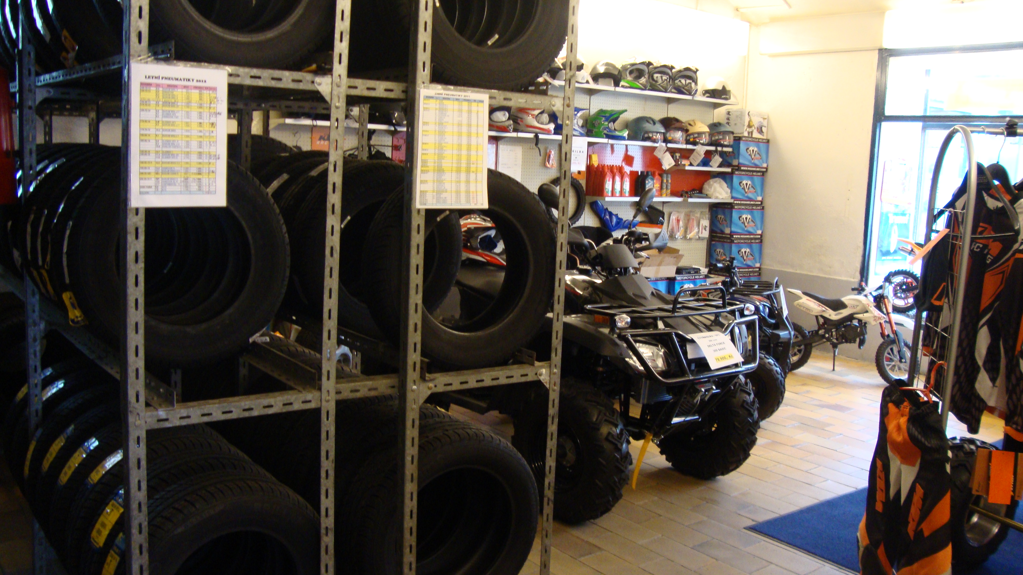 PNEU-CENTER TOMIC foto 2