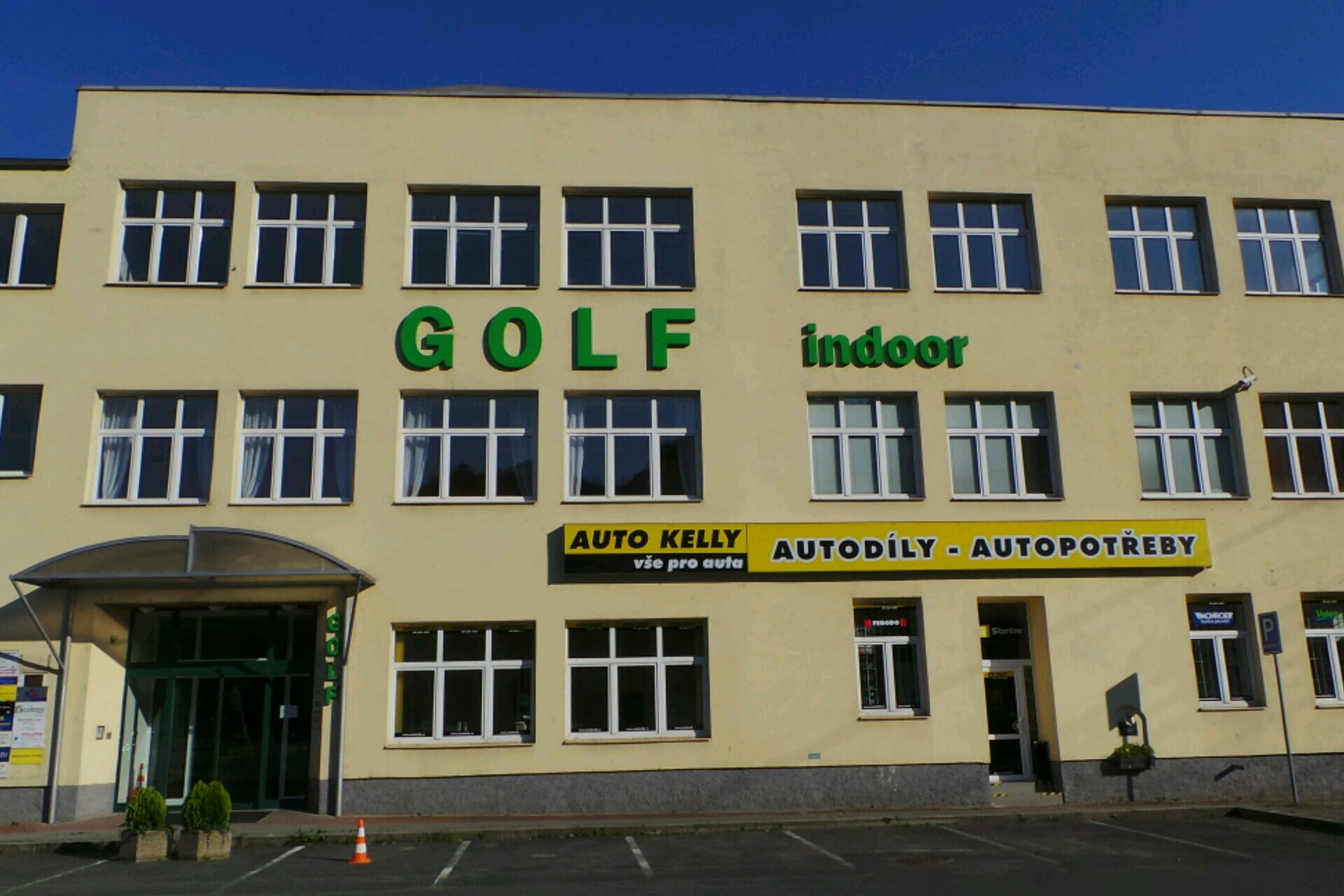 ŠVÁCHA - ZAHRADY VAŠICH SNŮ s.r.o.