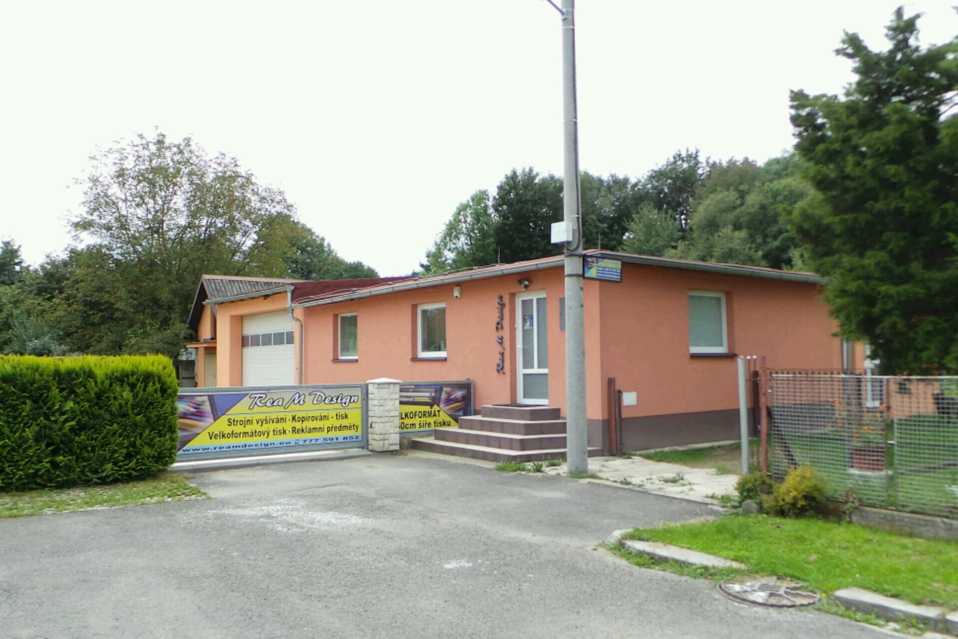 REA M DESIGN - Michal Nekola