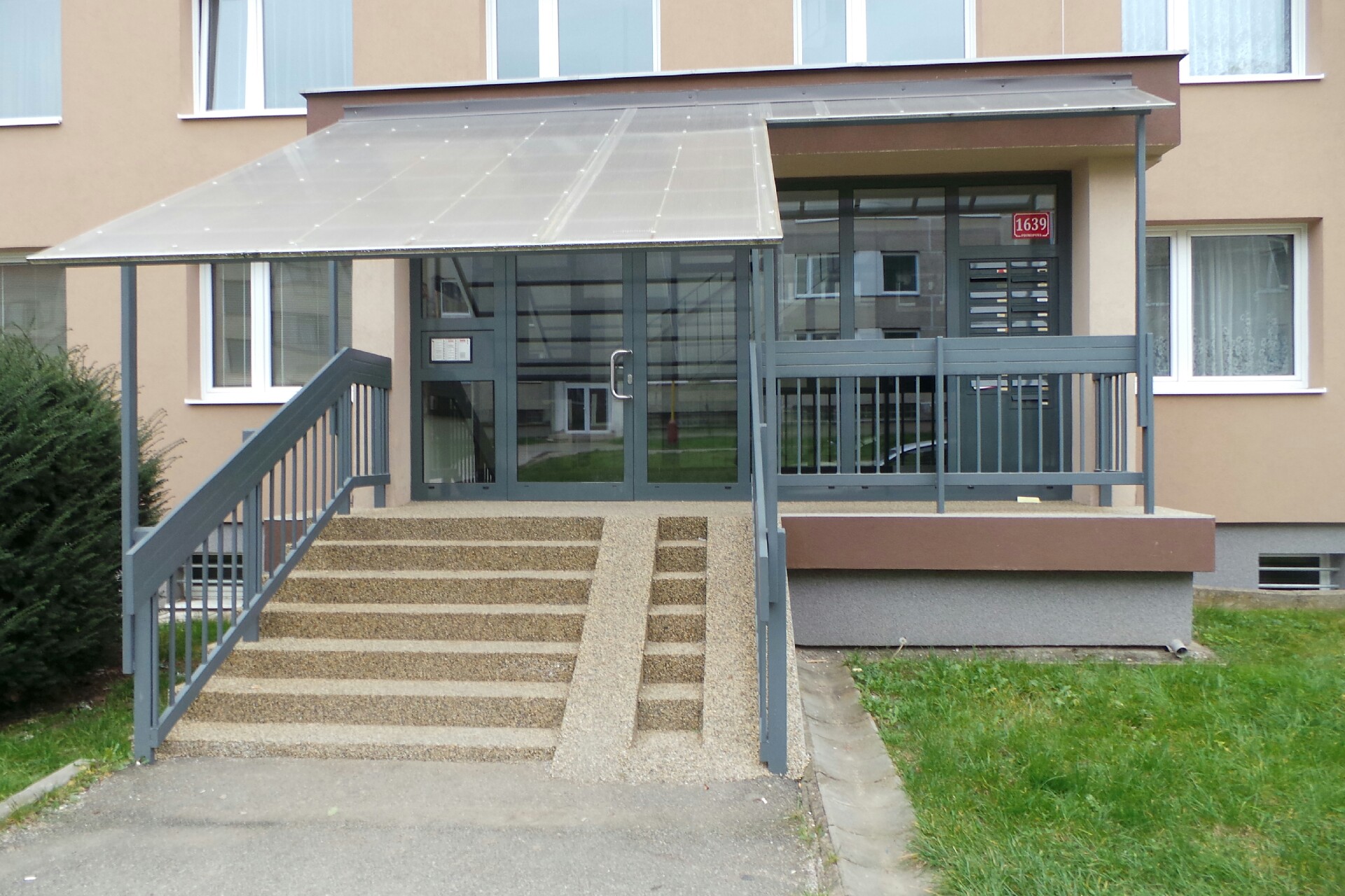 PhDr. Hana Štollová