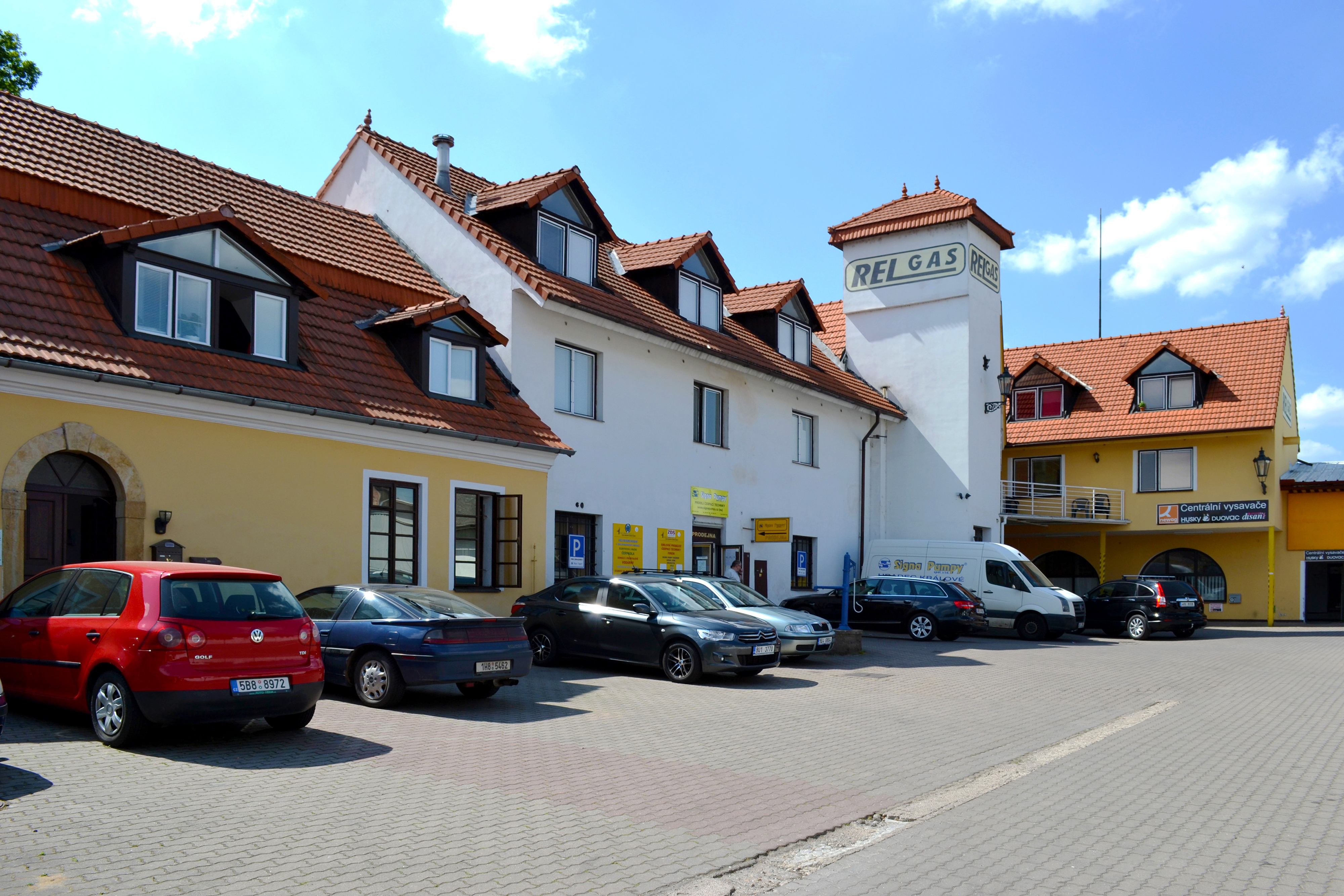 AMAS HK s.r.o. - Ubytování Hradec Králové foto 2