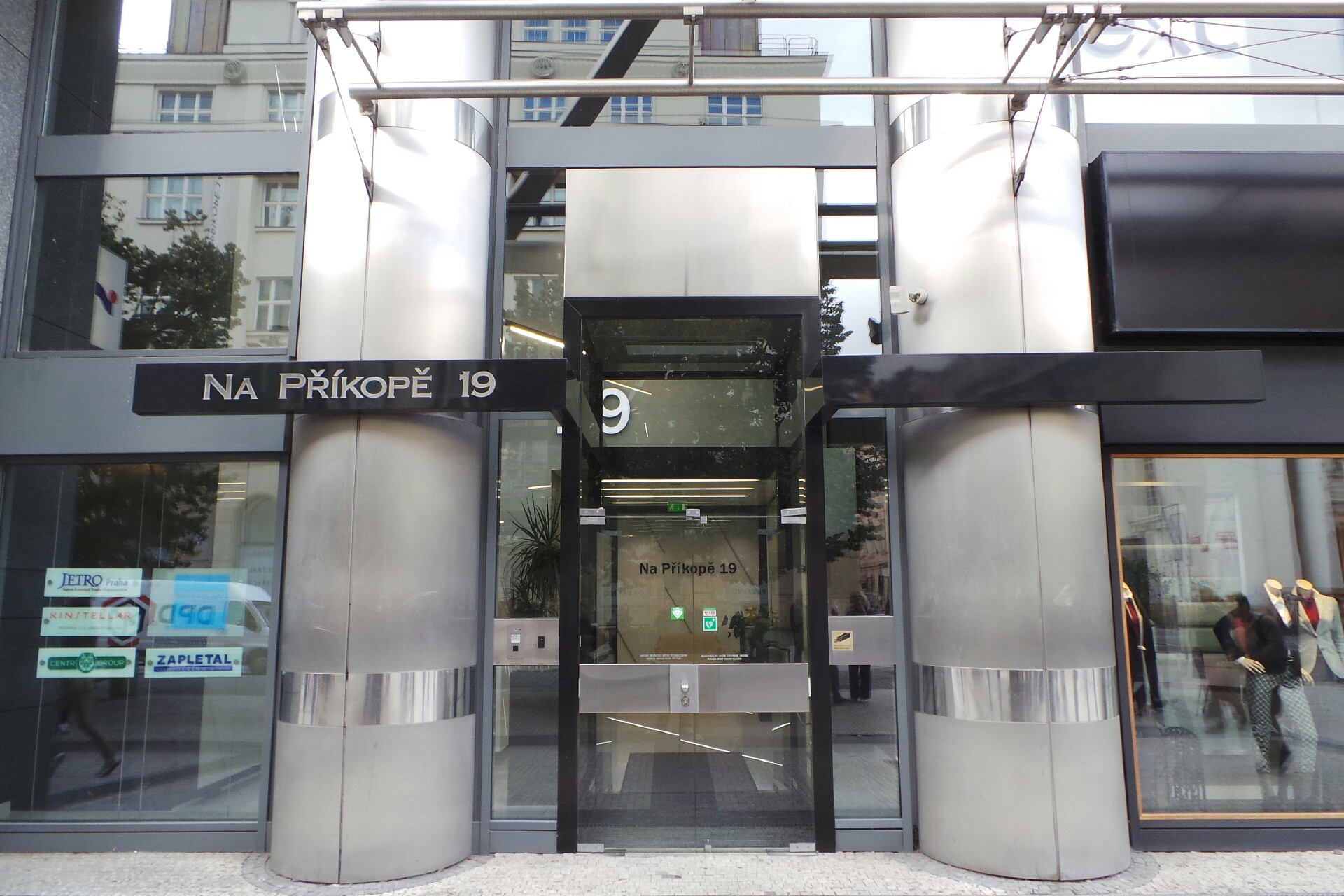 Mgr. Leo Javorek, advokát