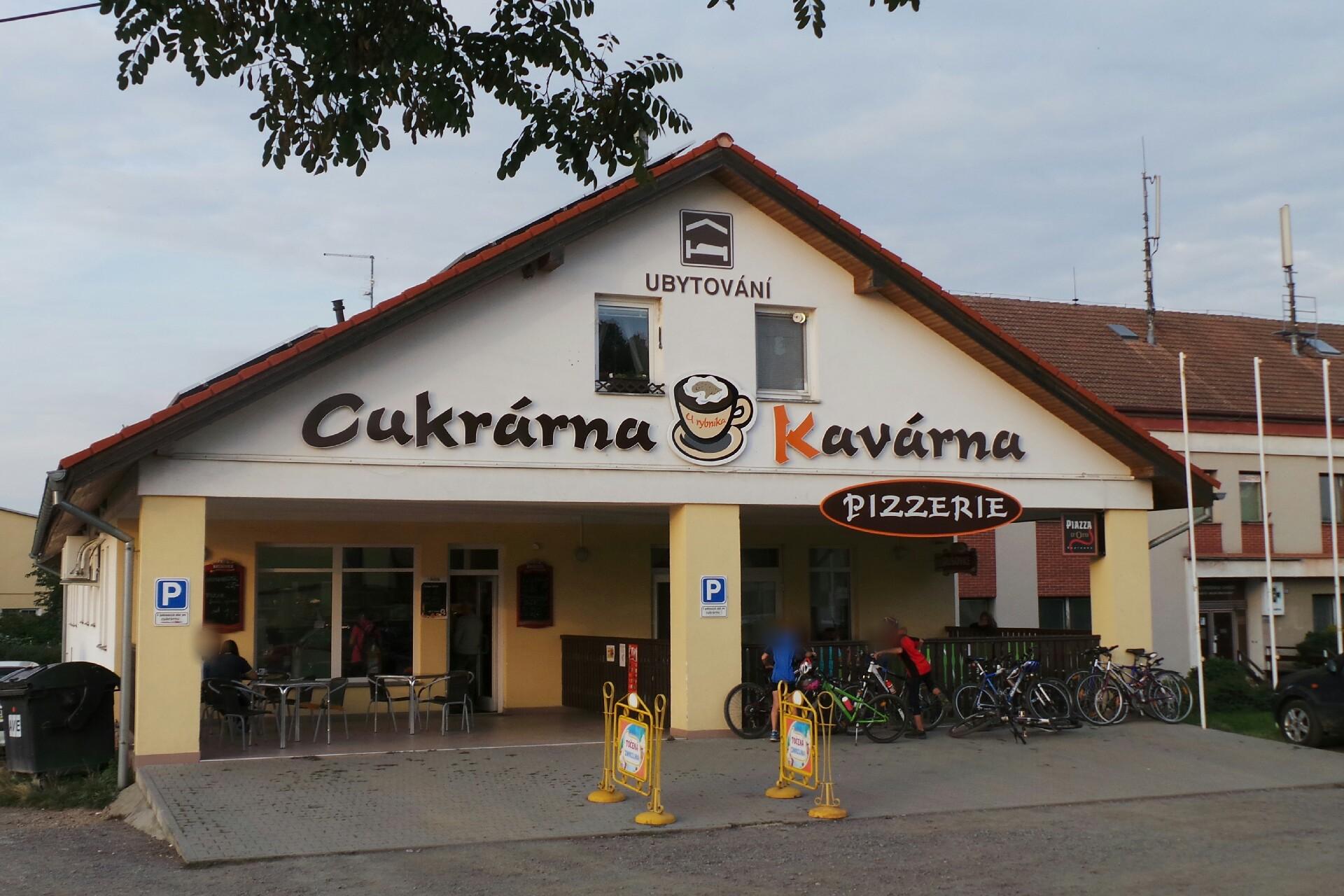 Kavárna cukrárna Chrást