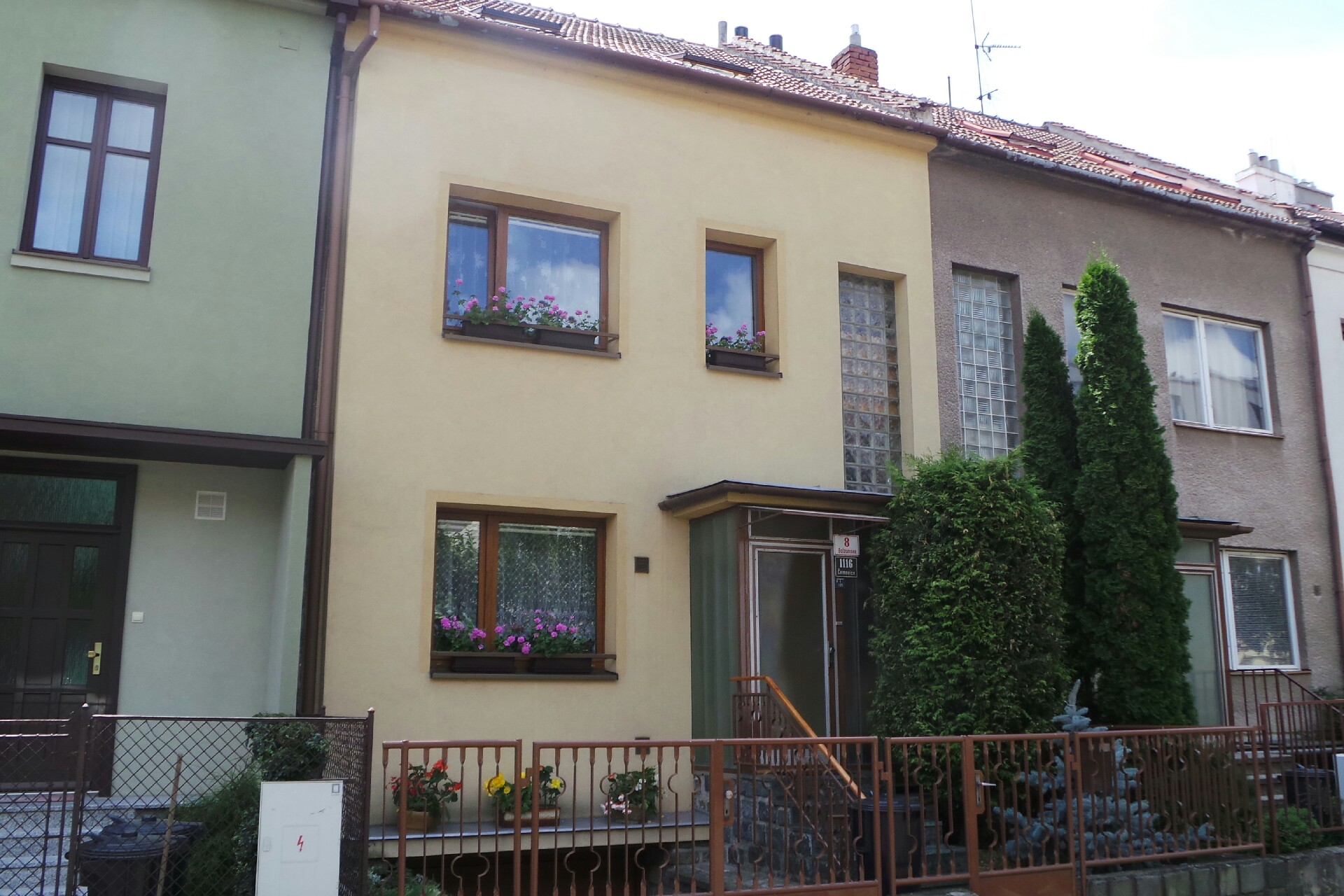 CA Dovolená za pusu