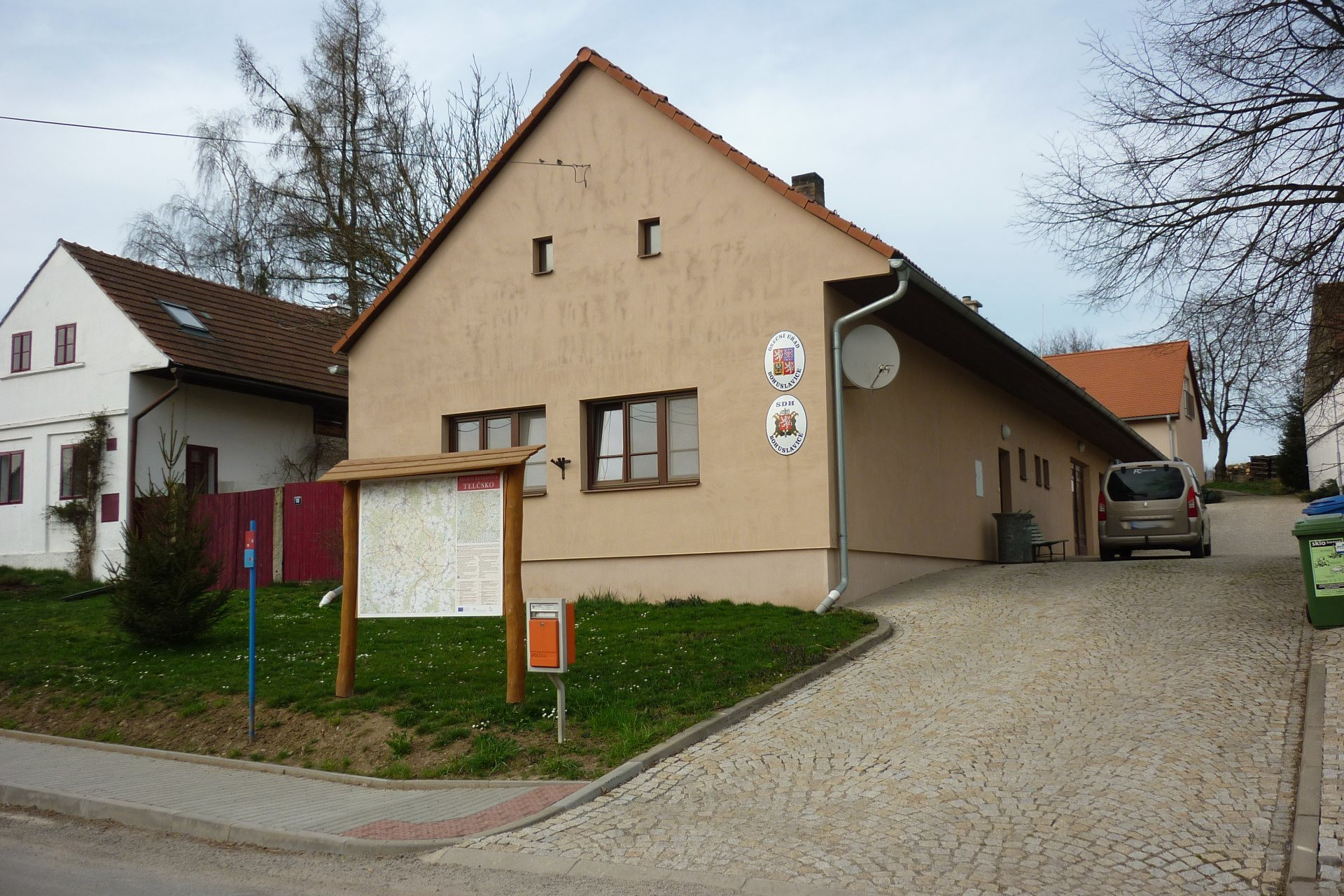Bohuslavice - obecní úřad