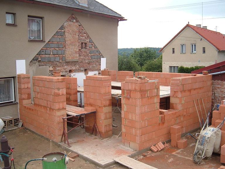 Kuruc a syn - zednické práce foto 2