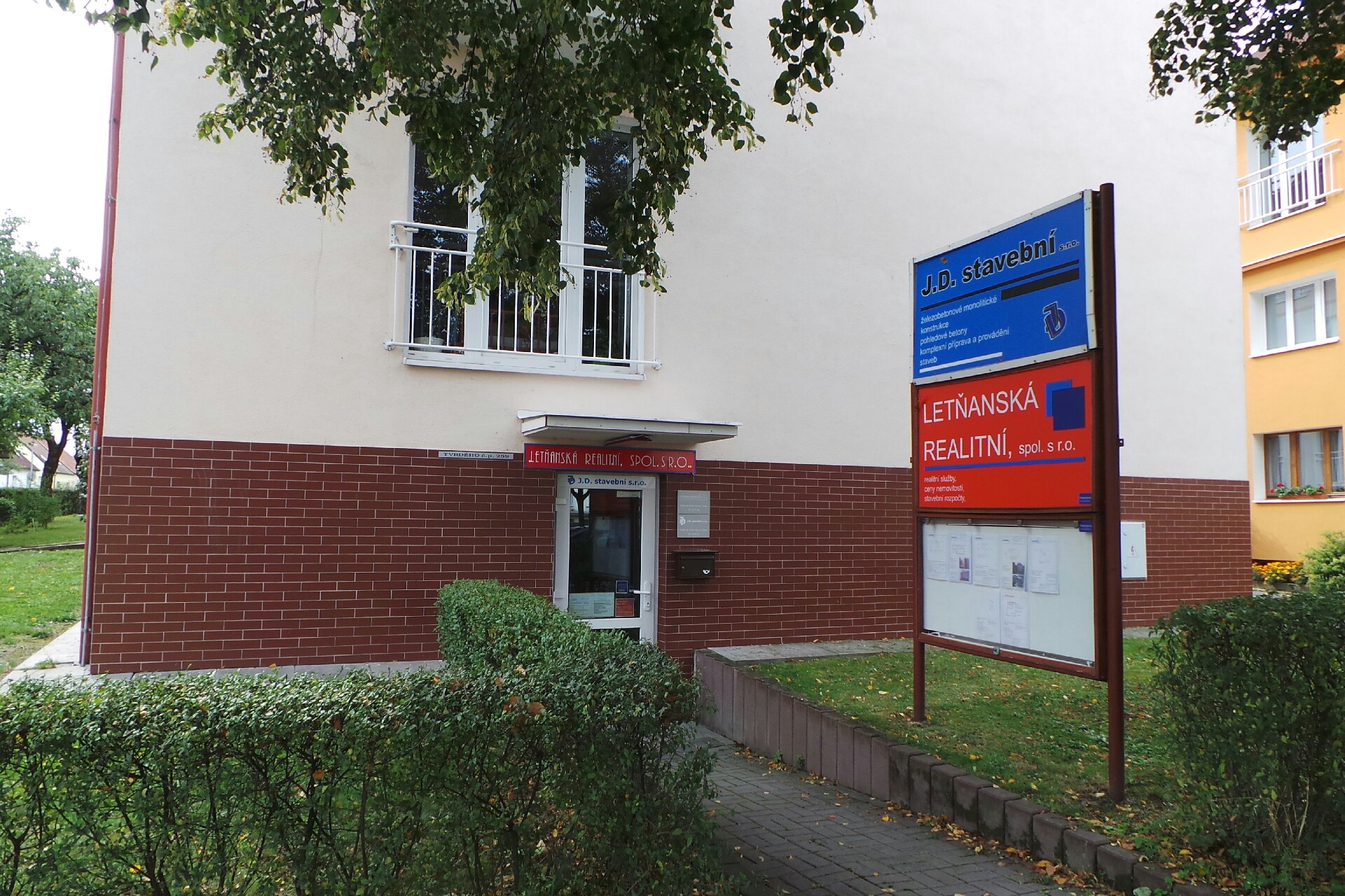 Letňanská realitní, spol. s r.o.