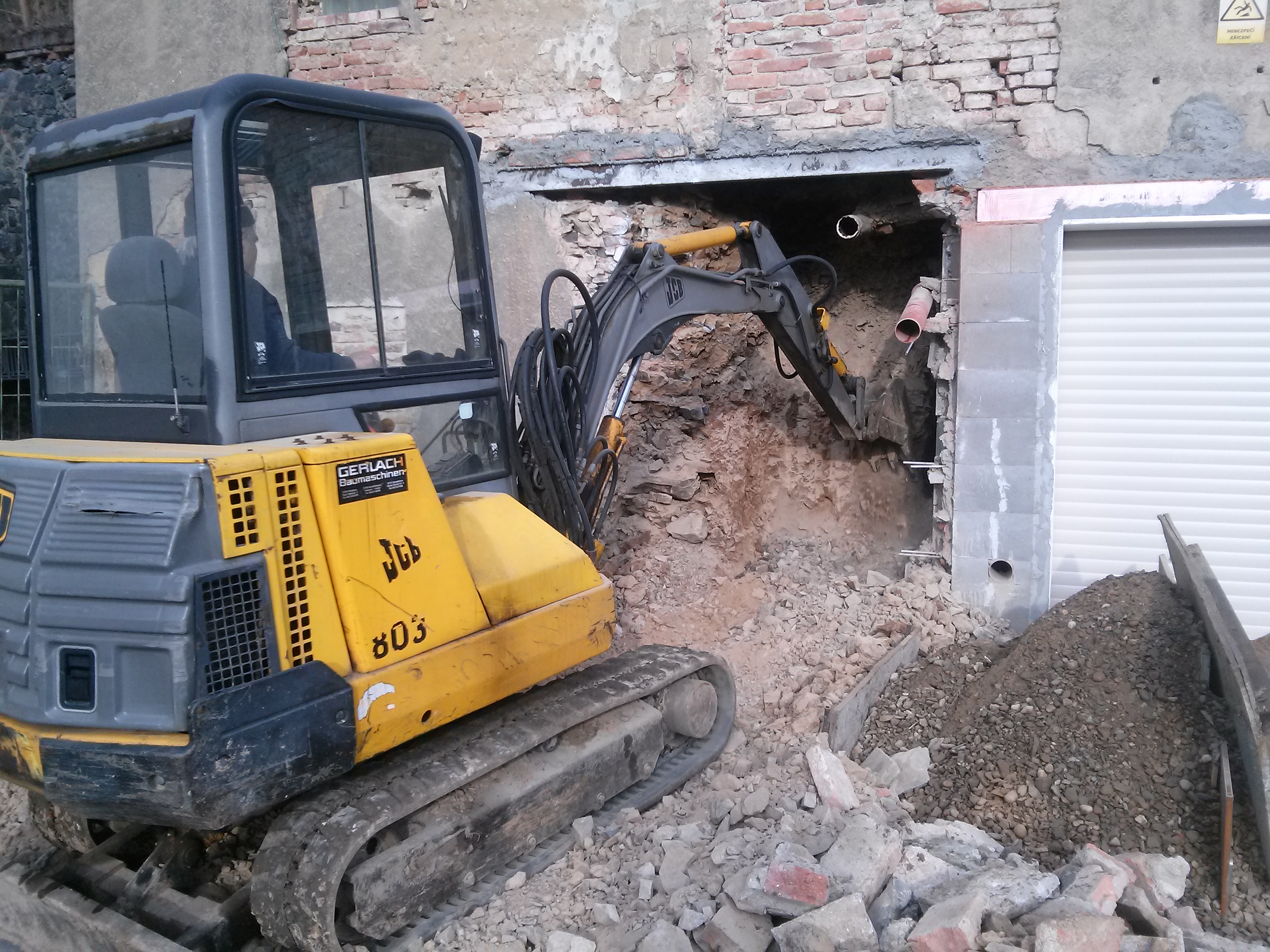 Martin Vlk - zemní, výkopové práce foto 2