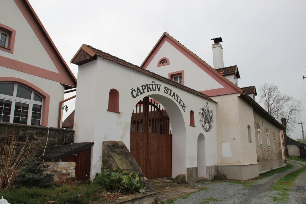 Čapkův Statek foto 2