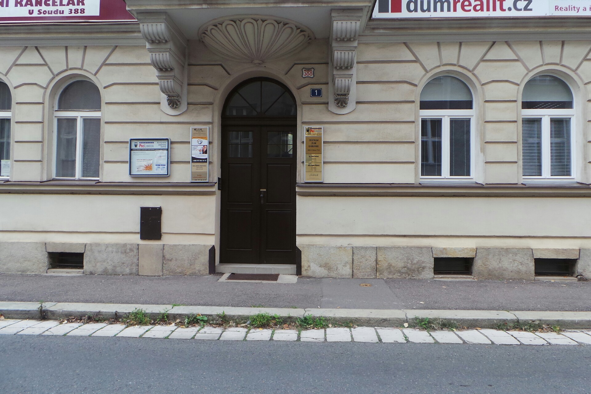 Mgr. Aneta Bendová, advokátka