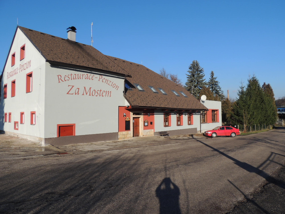 Restaurace a Penzion Za Mostem