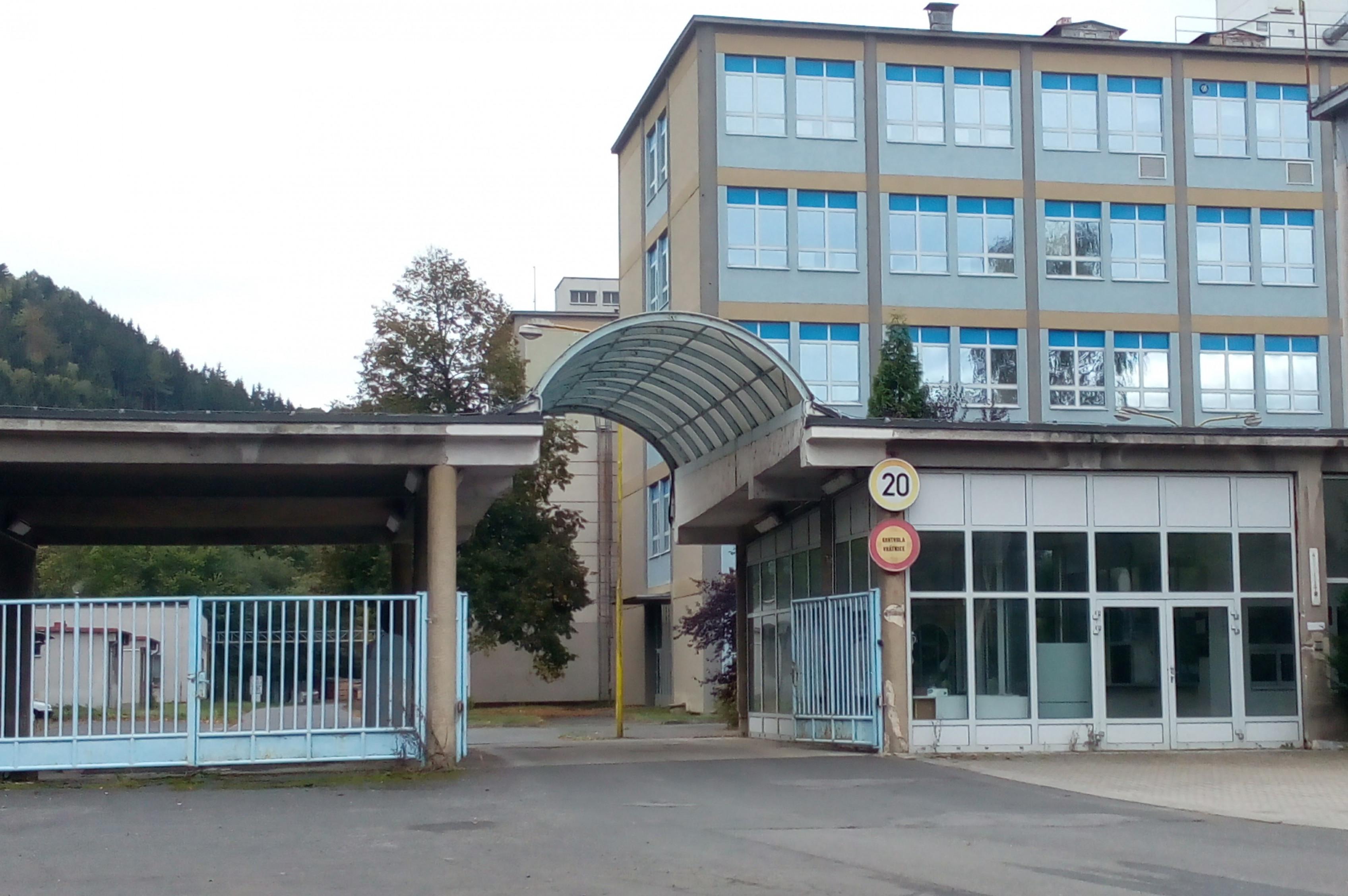 ALUKOMAX s.r.o. prášková lakovna