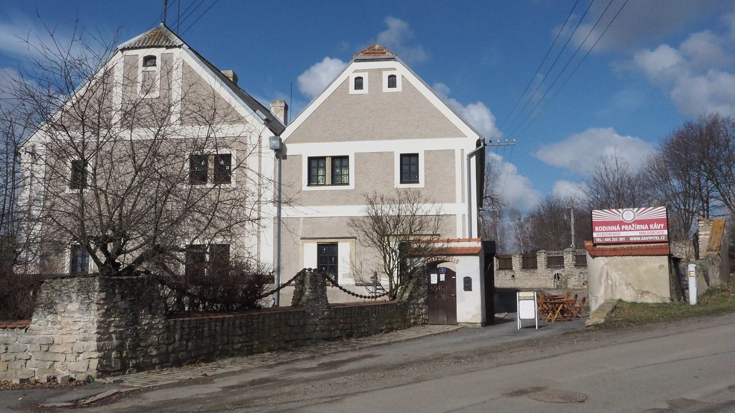 Kávy pitel - pražírna kávy, kavárna a obchůdek U Michaela foto 2