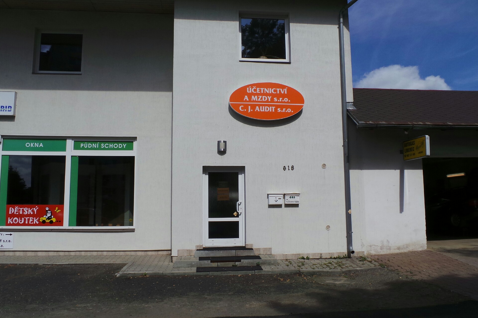 Účetnictví a mzdy, s.r.o.