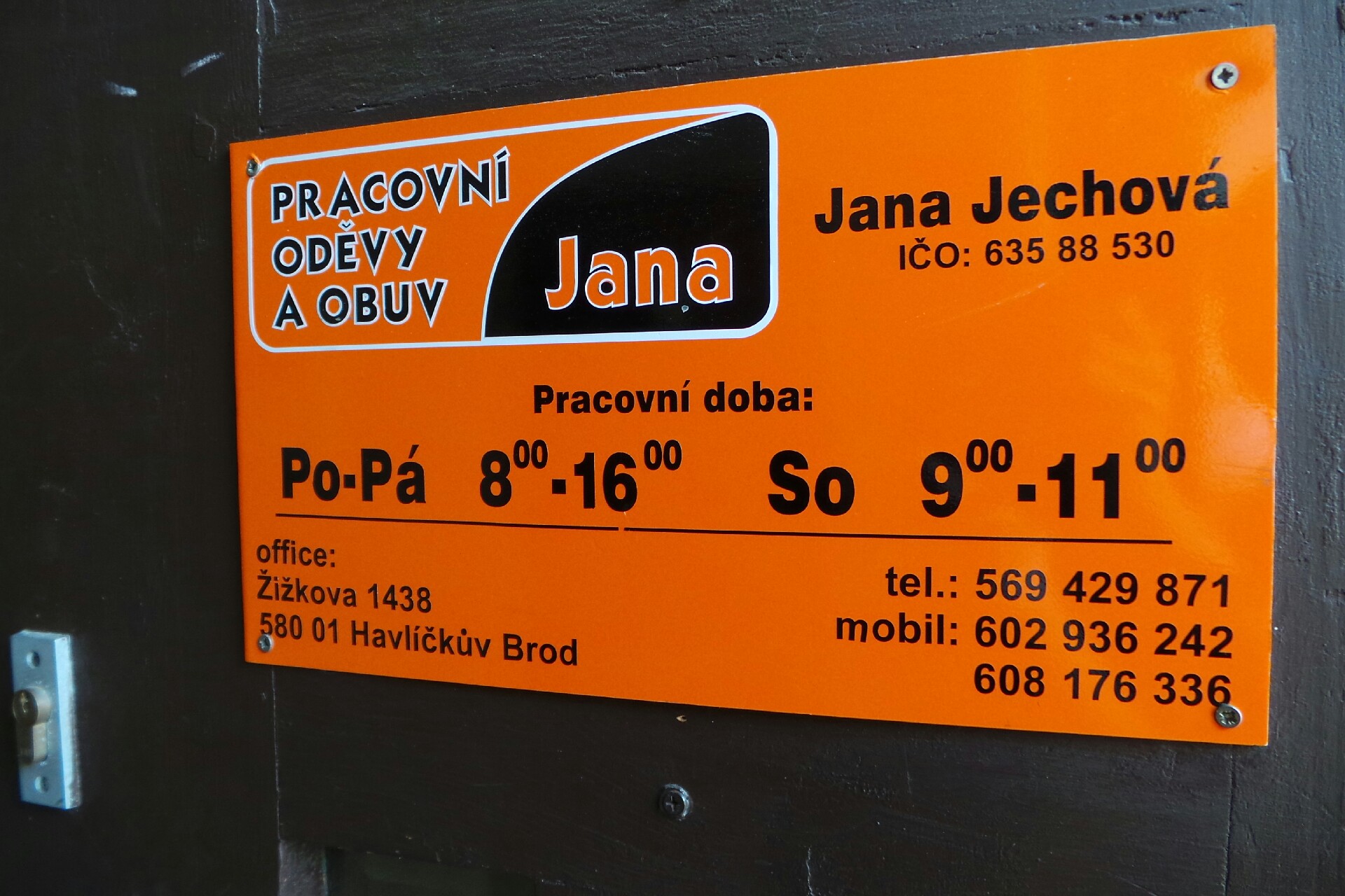 Pracovní oděvy a obuv Jana foto 2