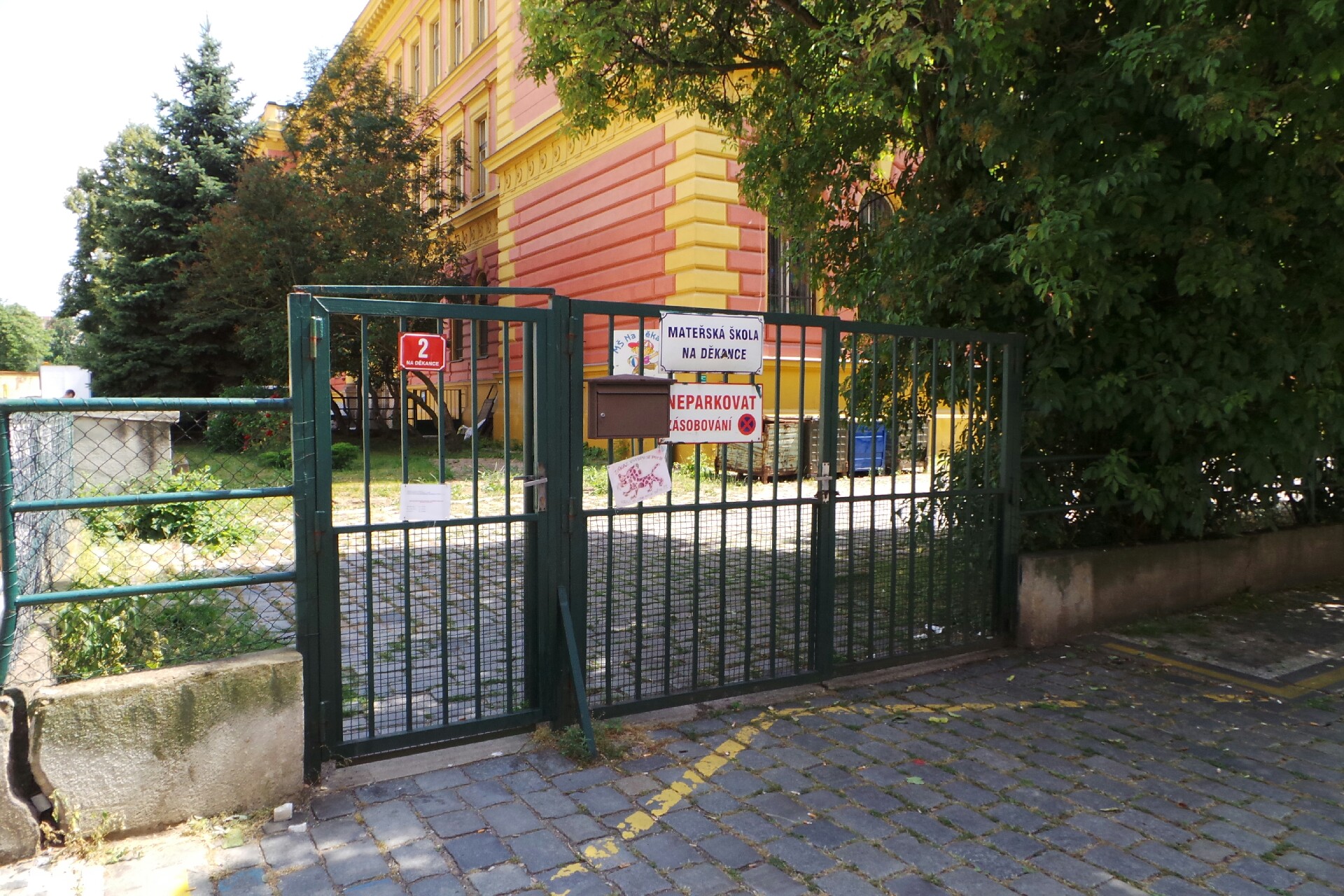MŠ Praha 2, Na Děkance