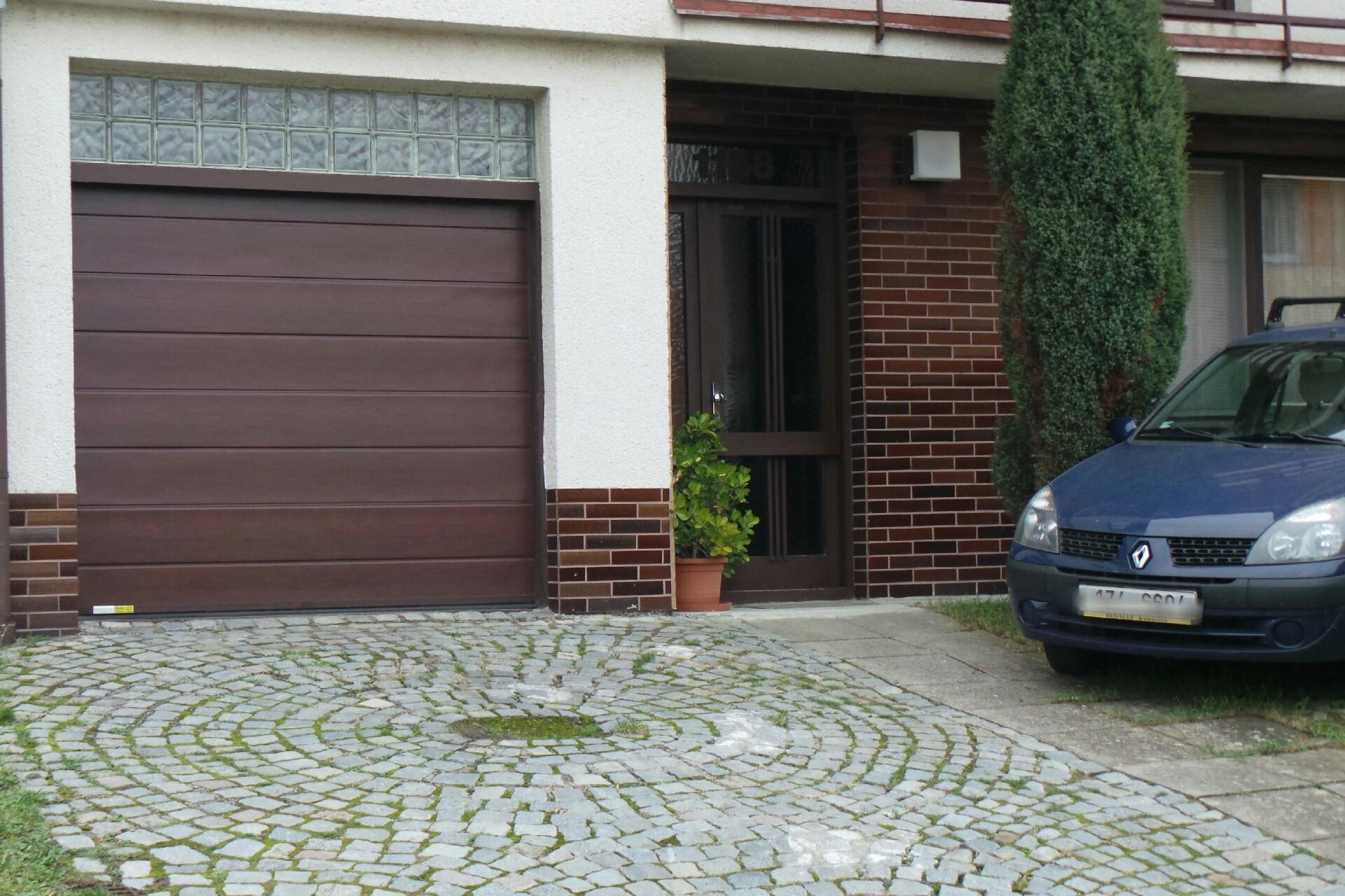 HENKAY, spol. s r.o.