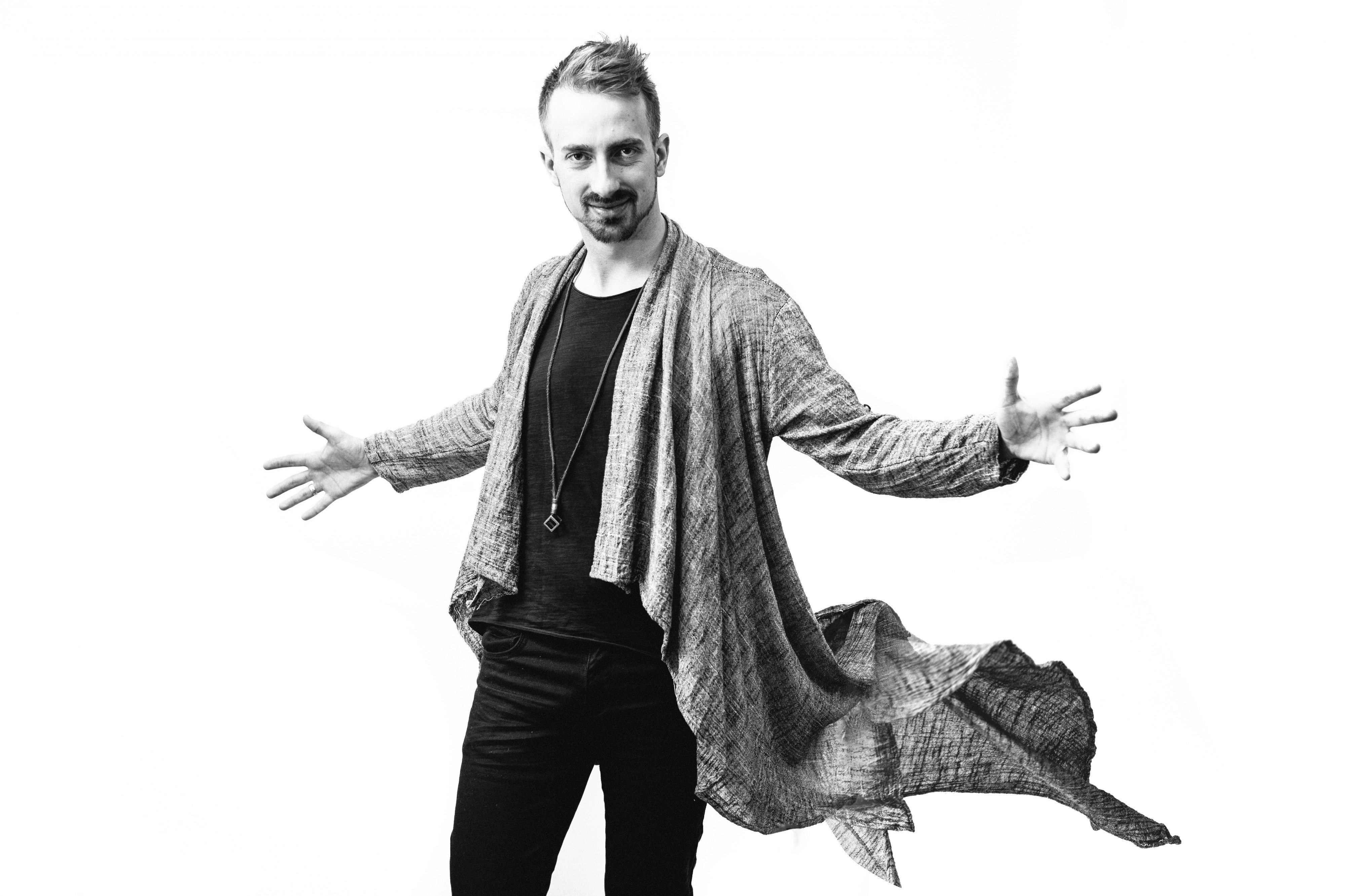 Michal Halačka - Moderátor, performer & producent foto 4