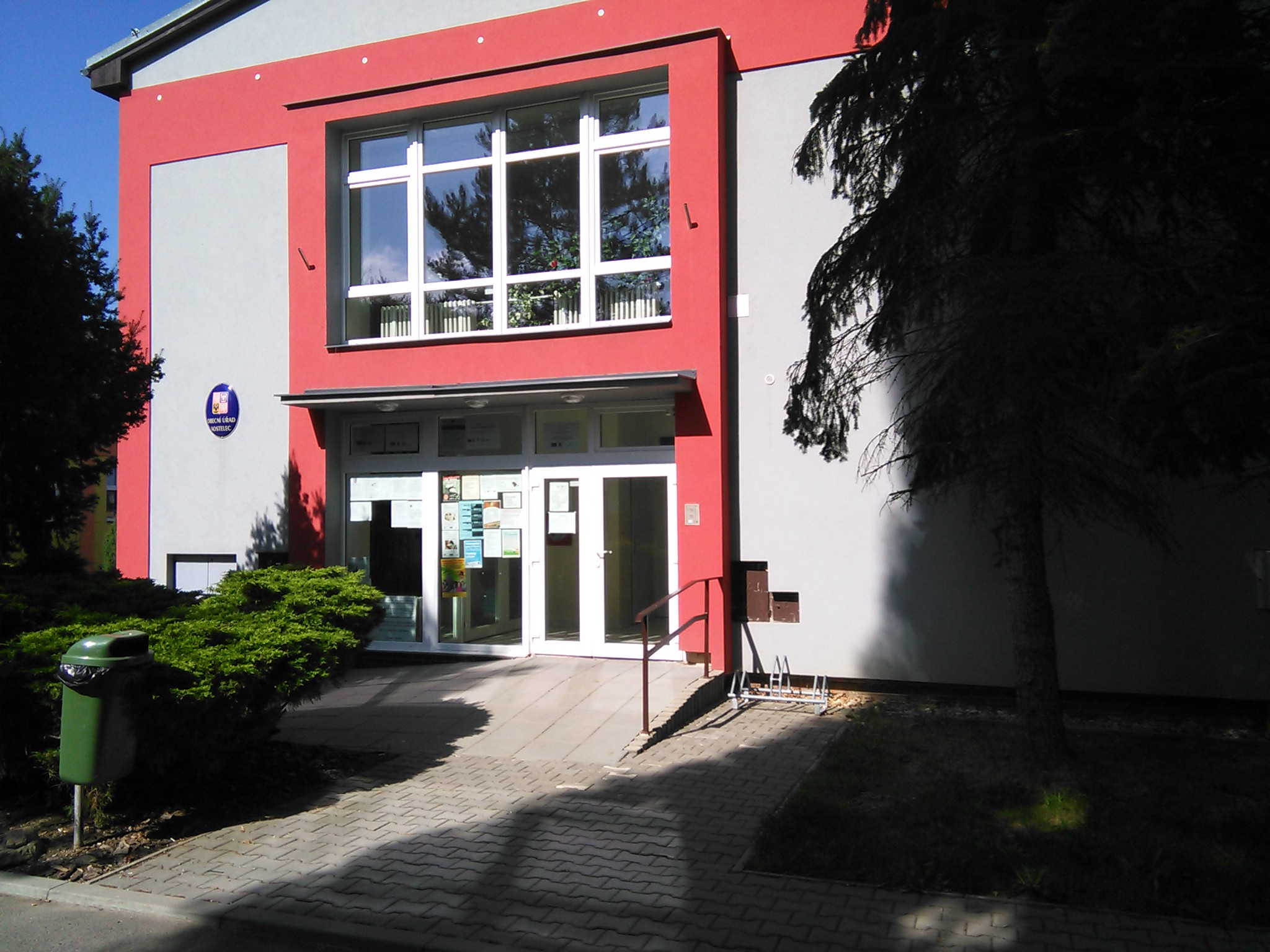Kostelec - obecní úřad foto 2