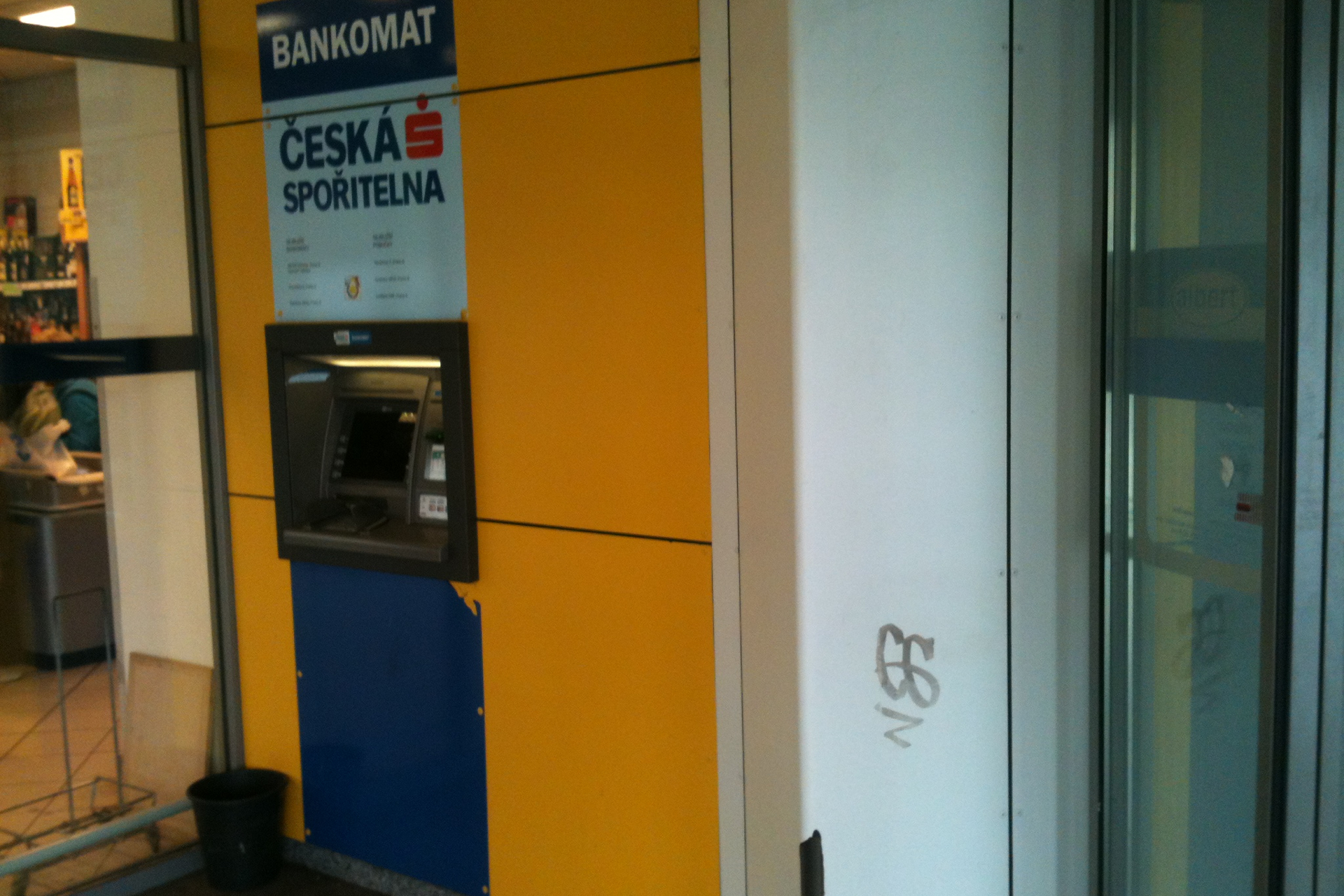 Bankomat České spořitelny foto 1