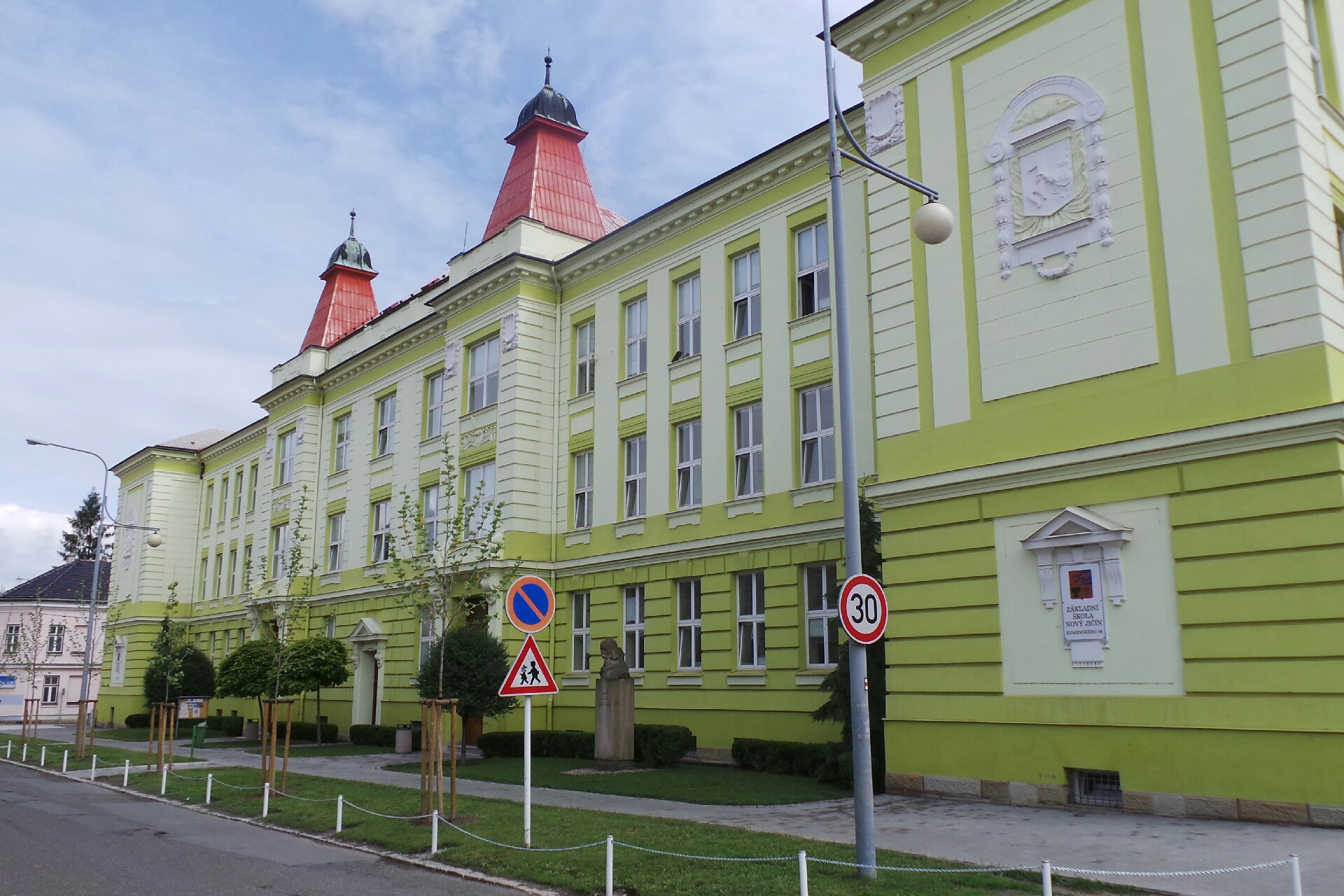ZŠ Nový Jičín, Komenského 68