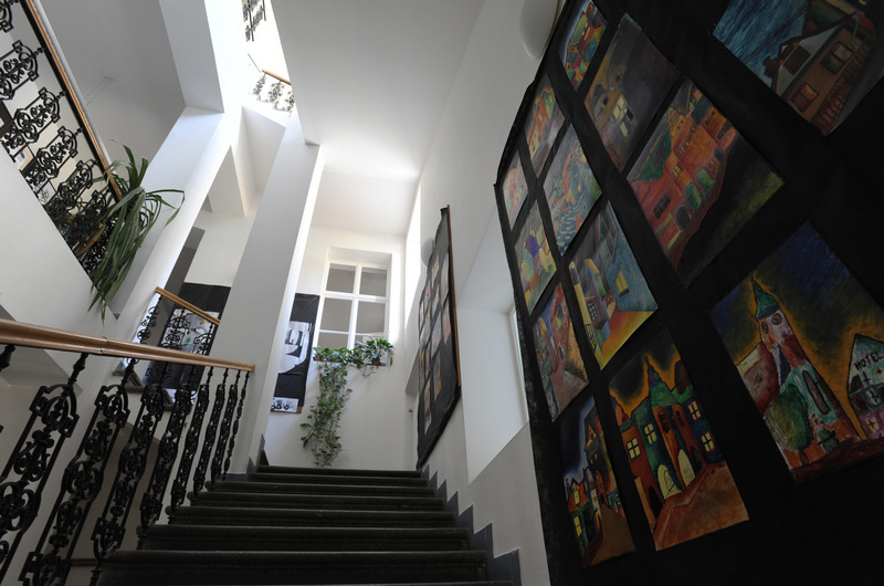 ZUŠ Praha 6, Nad Alejí, V Šáreckém údolí foto 4