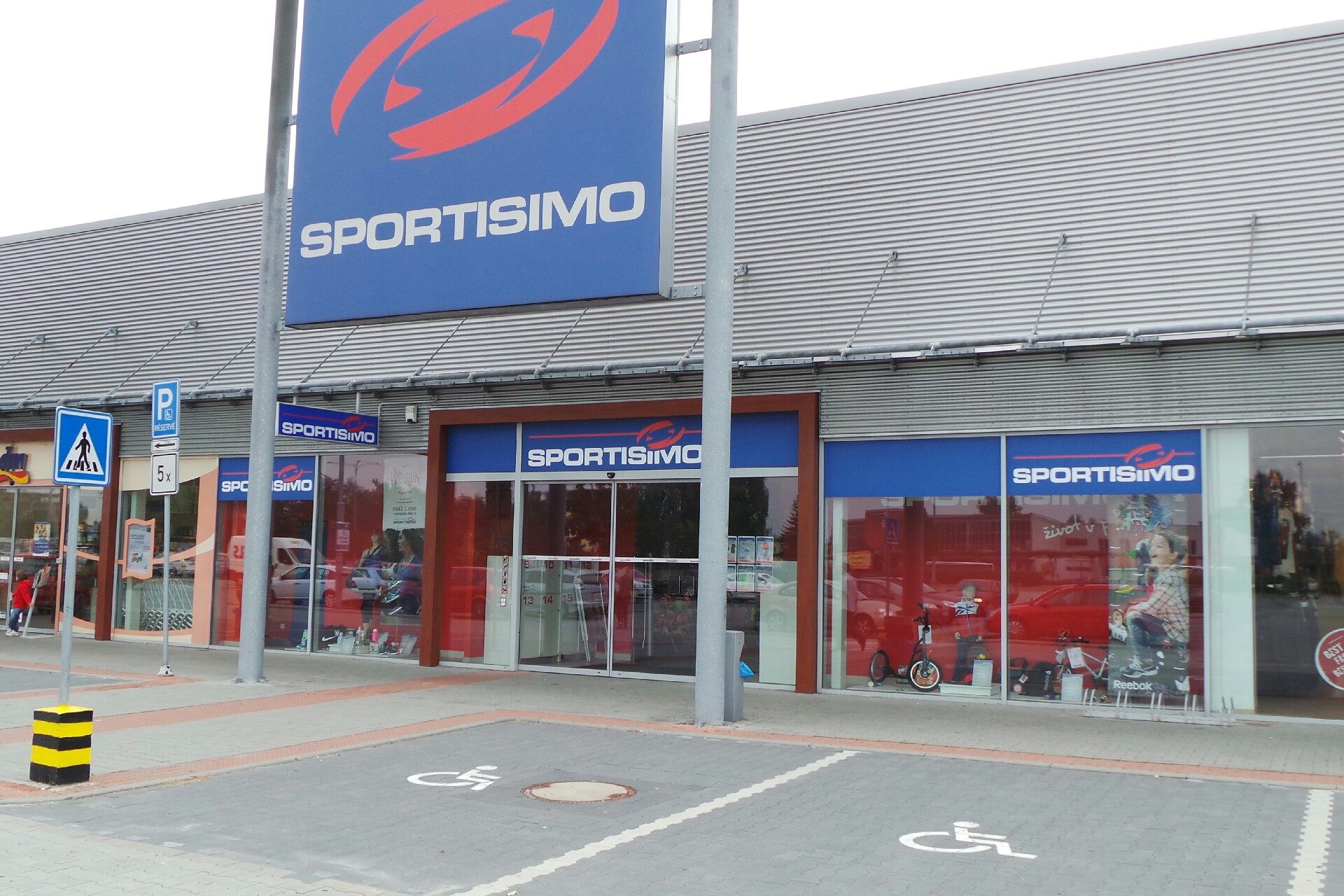 Sportisimo