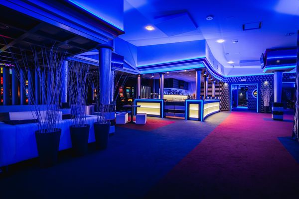 Forbes Casino (Praha, Bubeneč) • Firmy.cz