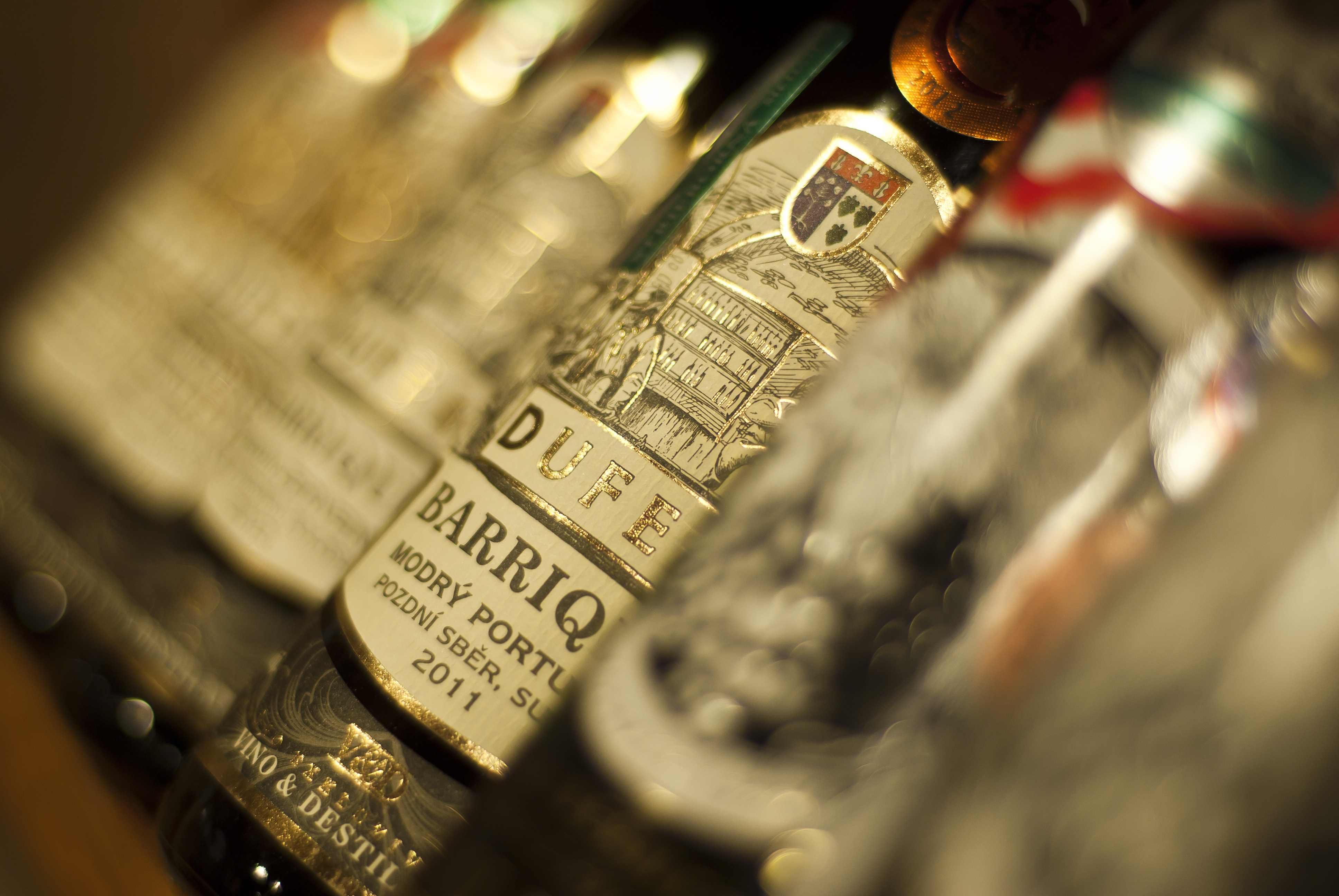 Víno & Destiláty foto 2