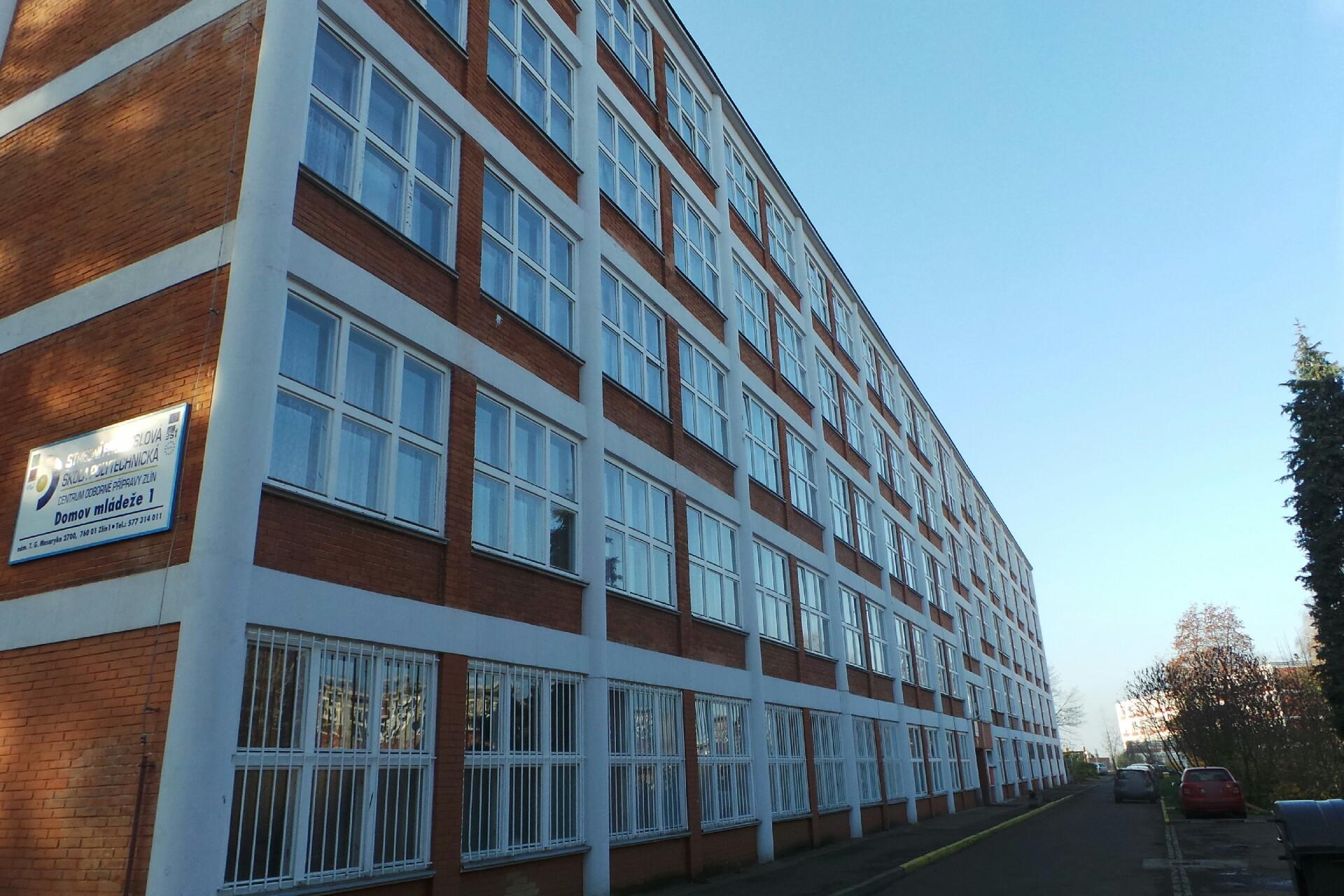 Střední průmyslová škola polytechnická - Centrum odborné přípravy Zlín - domov mládeže