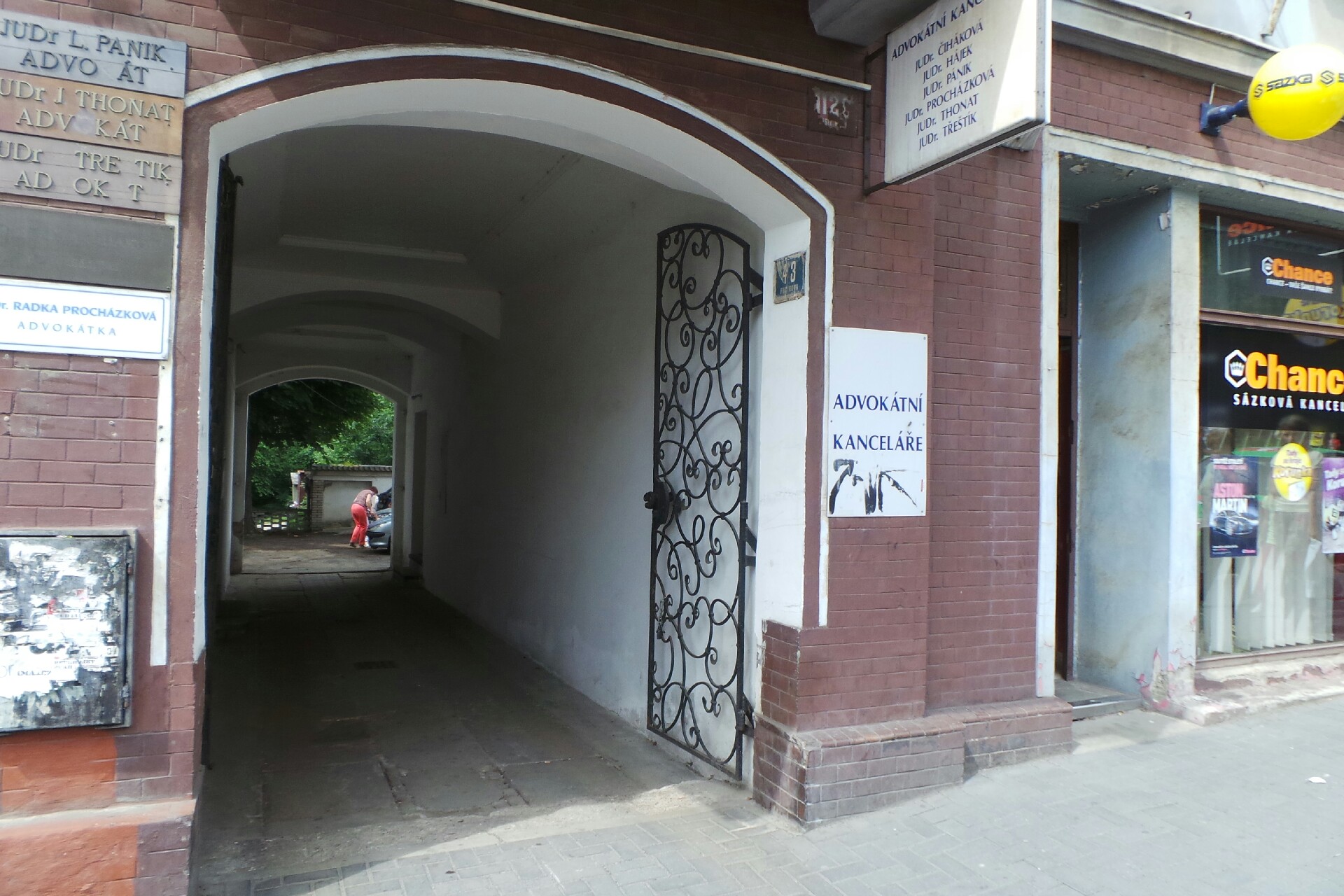 JUDr. Lubomír Pánik, advokát